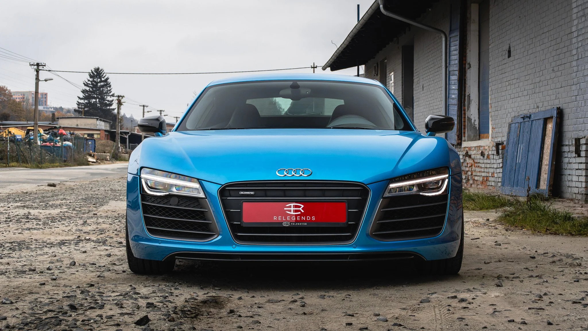 AUDI-R8-WEB-003.jpg