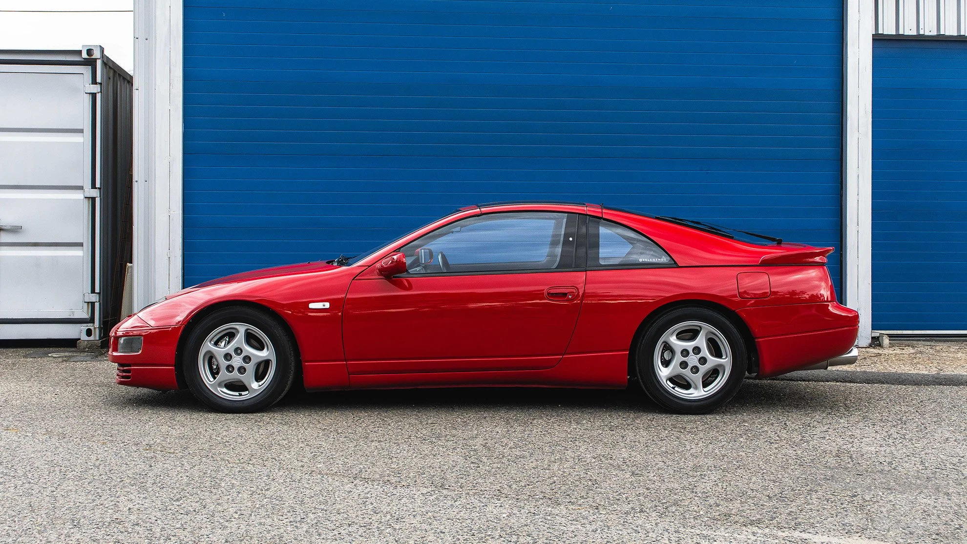 300ZX-WEB-03.jpg
