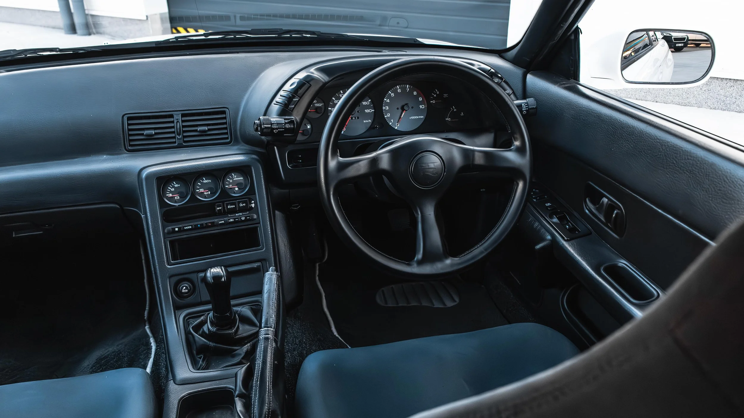 NISSAN-SKYLINE-R32-VSPECIIN1-LOWRES-069.jpg