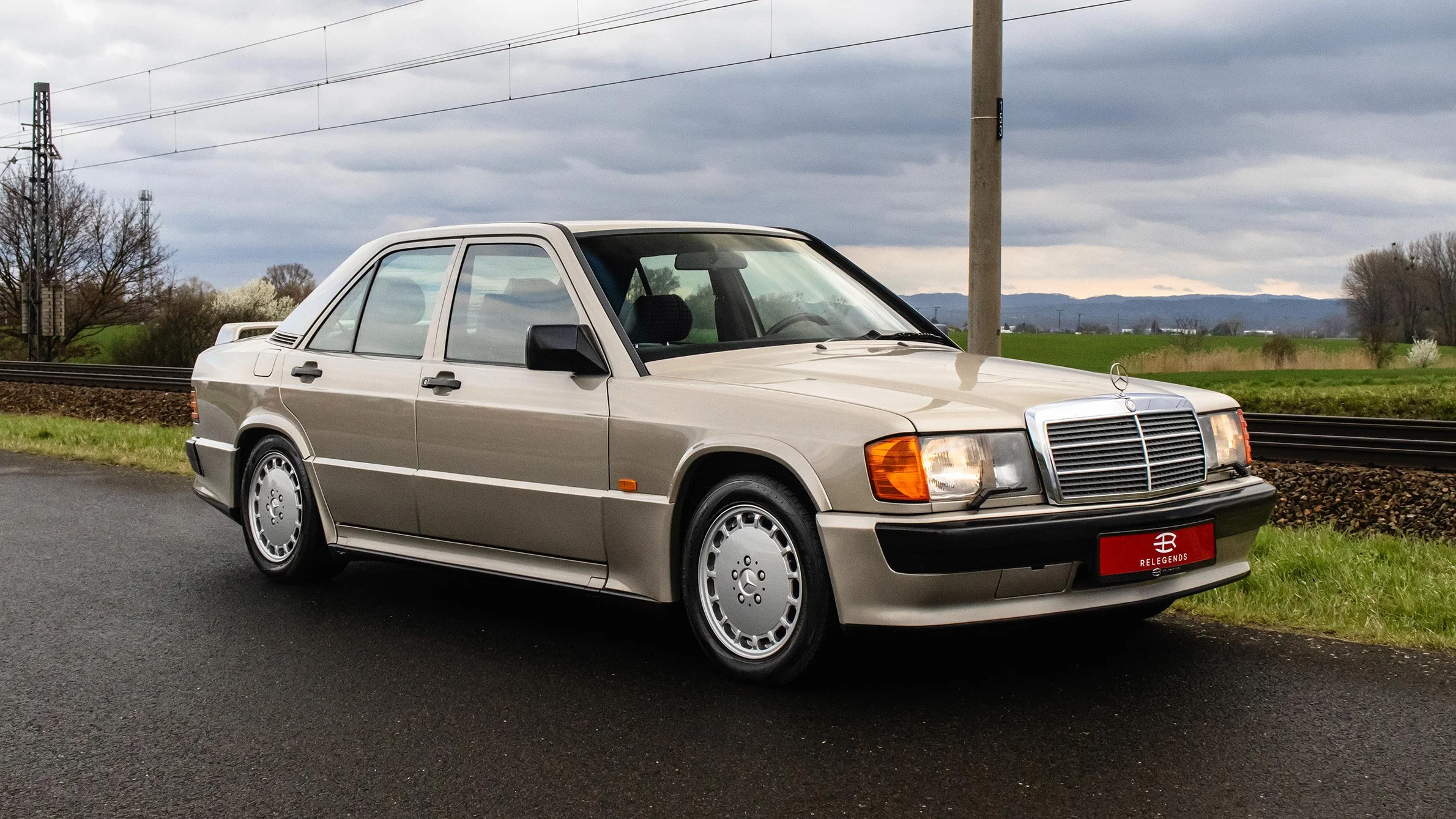 1987 Mercedes-Benz 190E 2.3 16V