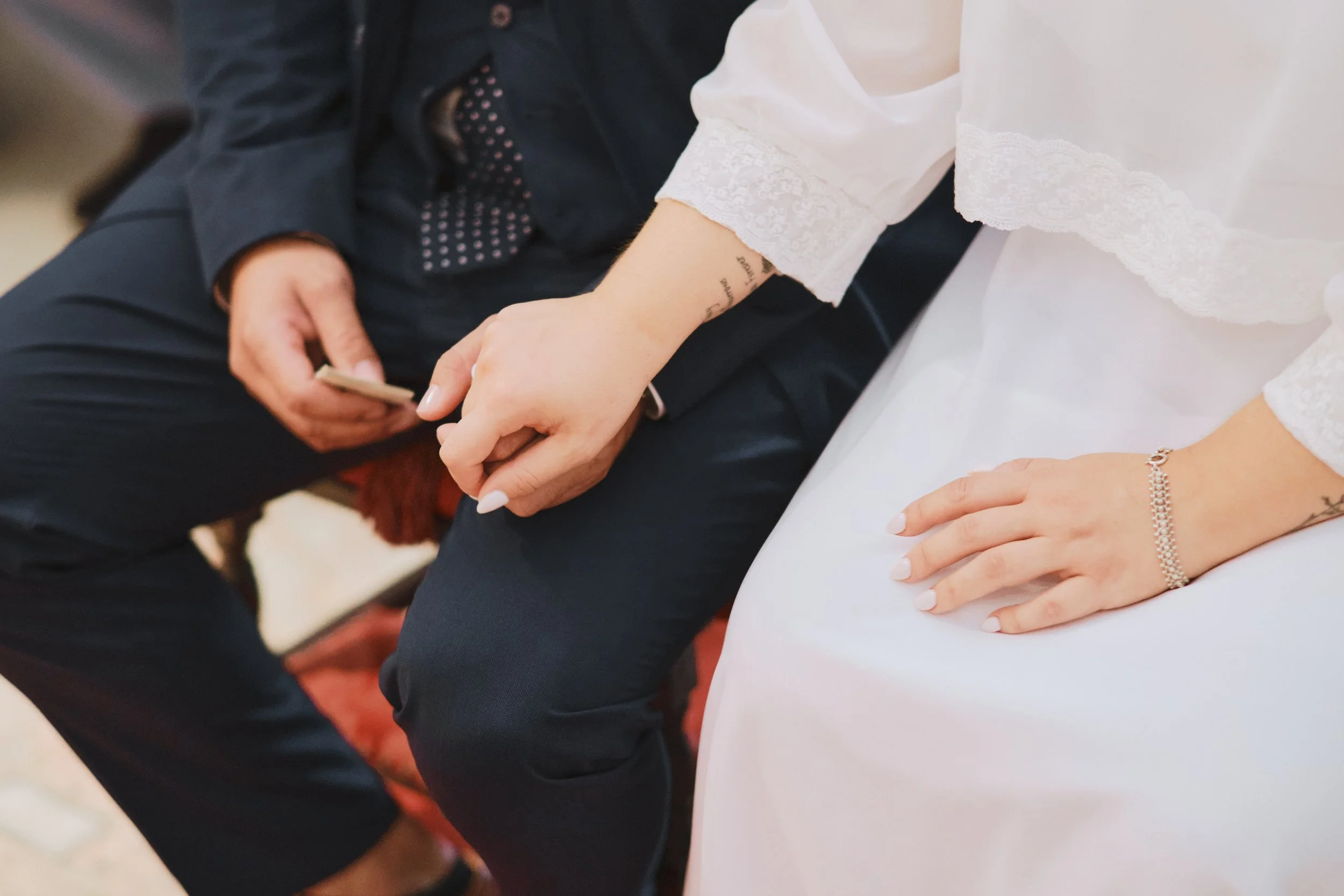 Fotografia de casamento no Alentejo por Liliano Pucarinho, o melhor fotógrafo de casamentos em Estremoz e Évora. Estilo editorial, espontâneo e de luxo para casais que procuram um registo autêntico e recomendado em Portugal. casamentos em Quintas, he