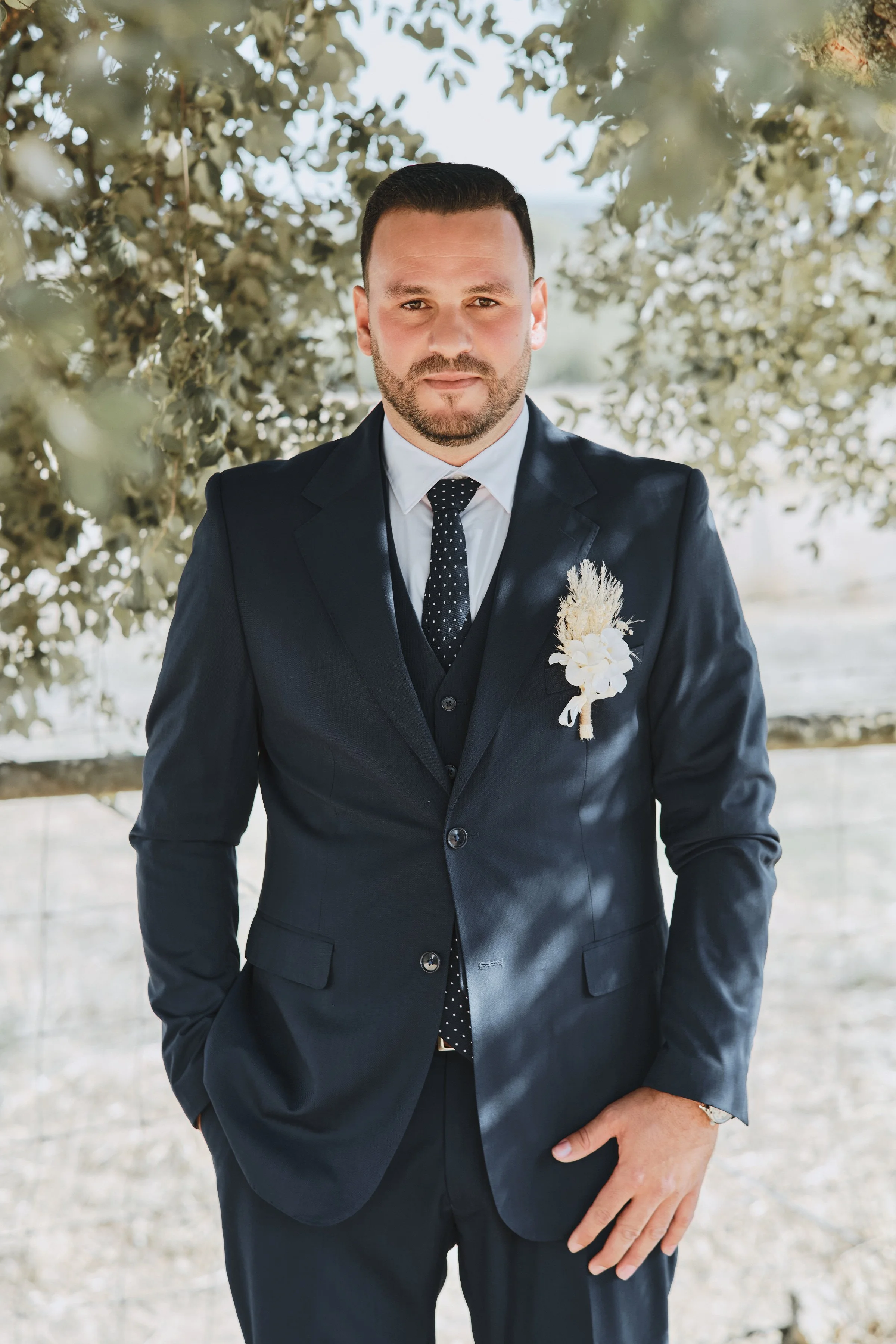 Fotografia de casamento no Alentejo por Liliano Pucarinho, o melhor fotógrafo de casamentos em Estremoz e Évora. Estilo editorial, espontâneo e de luxo para casais que procuram um registo autêntico e recomendado em Portugal.