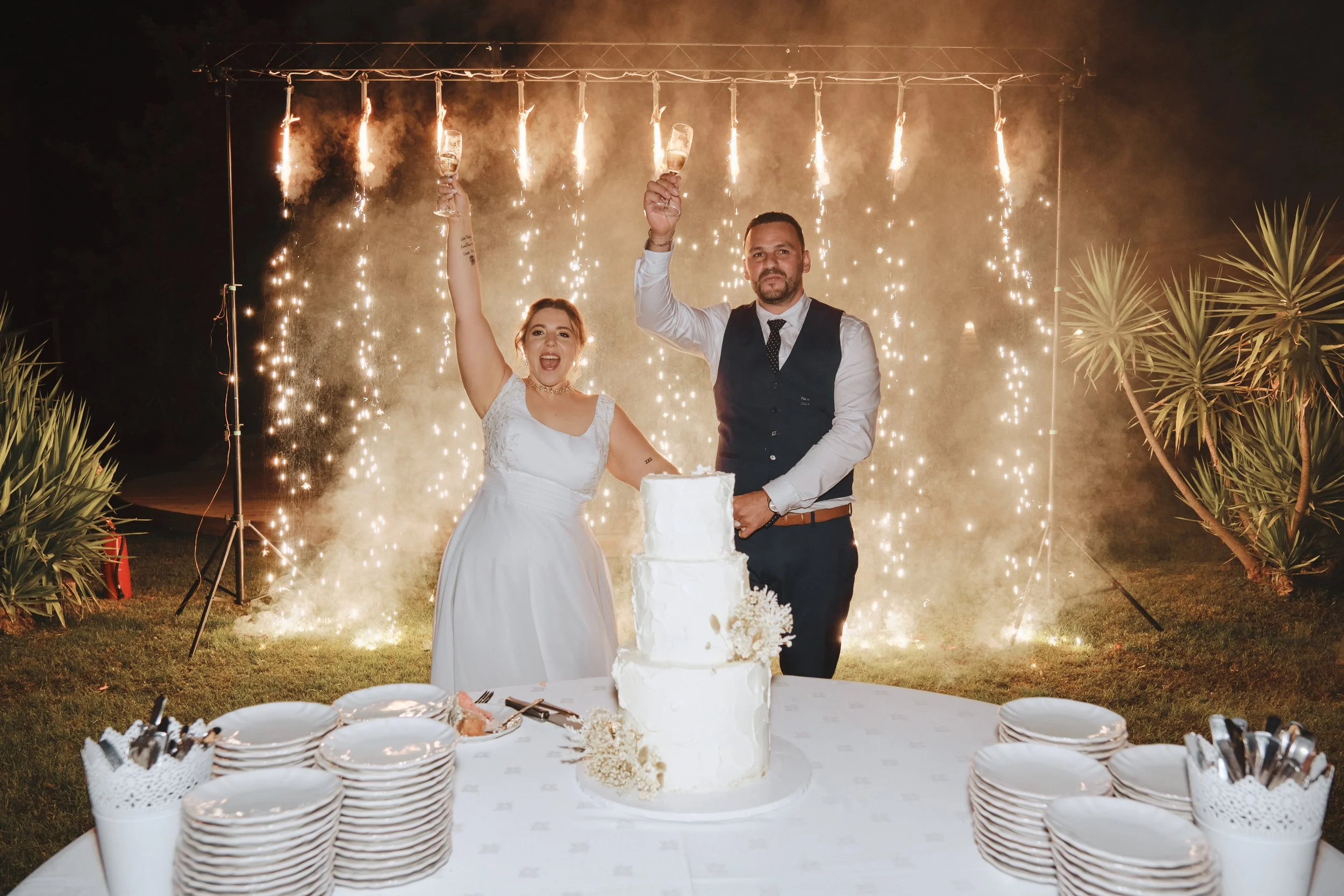 Fotografia de casamento no Alentejo por Liliano Pucarinho, o melhor fotógrafo de casamentos em Estremoz e Évora. Estilo editorial, espontâneo e de luxo para casais que procuram um registo autêntico e recomendado em Portugal. casamentos em Quintas, he