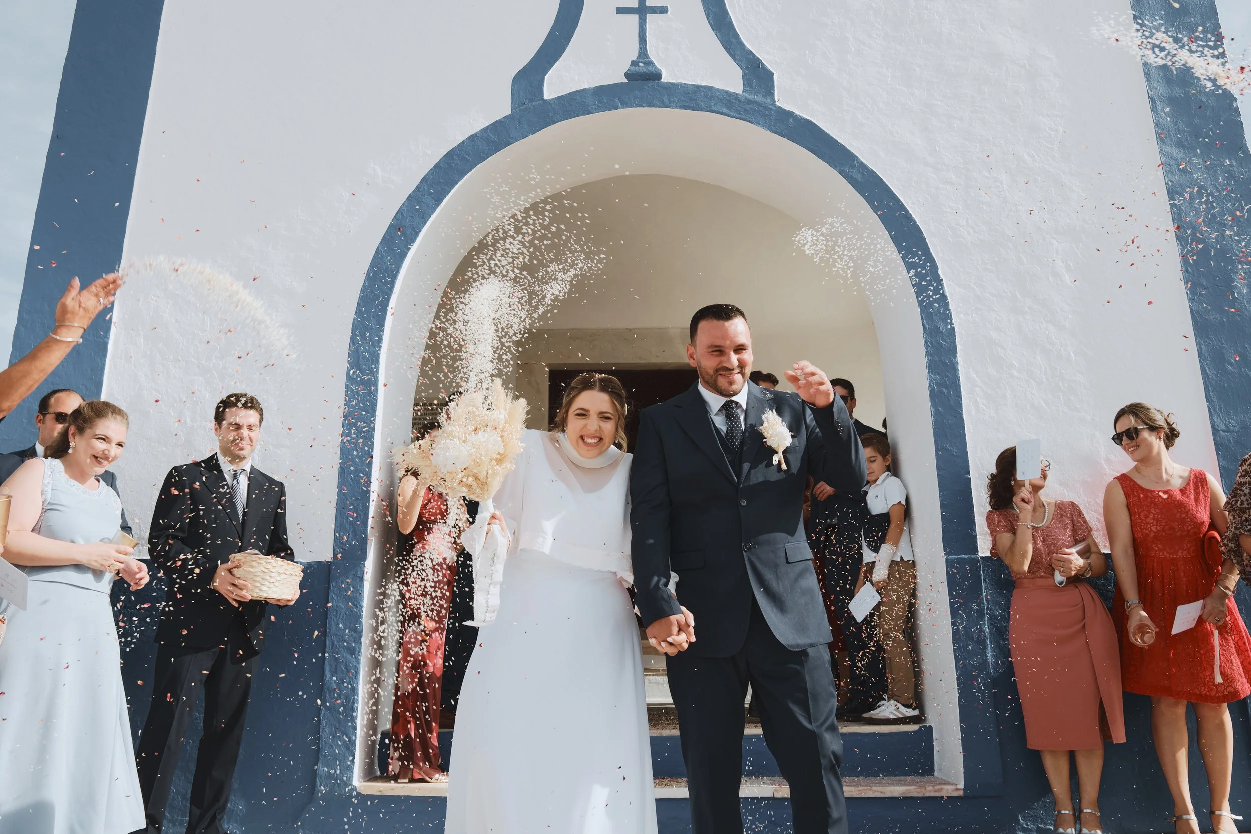 Fotografia de casamento no Alentejo por Liliano Pucarinho, o melhor fotógrafo de casamentos em Estremoz e Évora. Estilo editorial, espontâneo e de luxo para casais que procuram um registo autêntico e recomendado em Portugal. casamentos em Quintas, he
