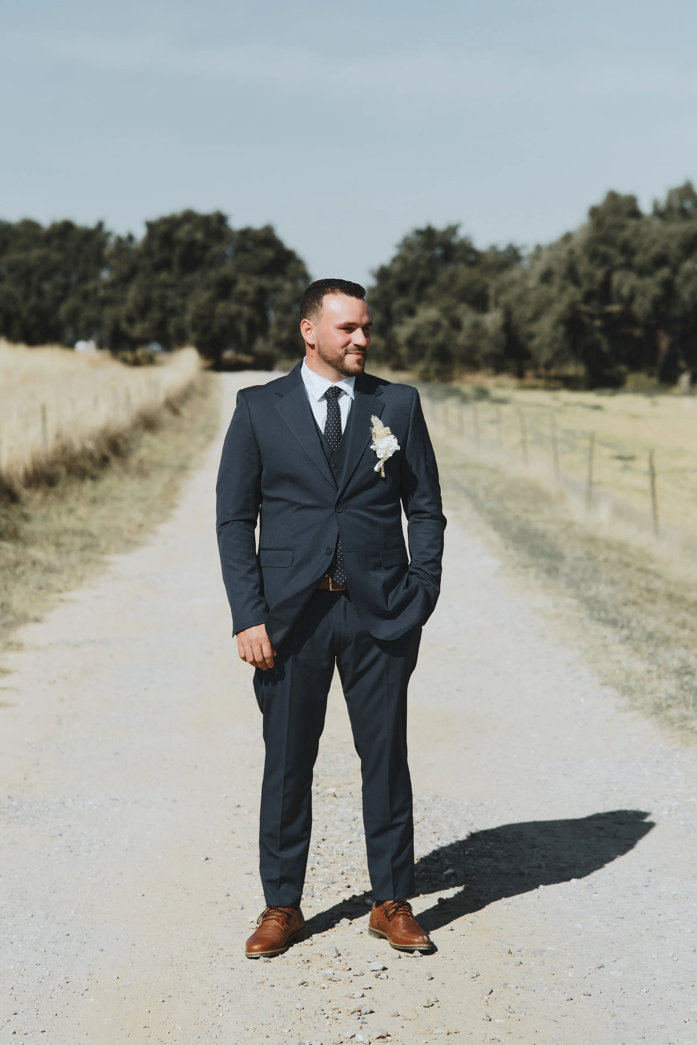 Fotografia de casamento no Alentejo por Liliano Pucarinho, o melhor fotógrafo de casamentos em Estremoz e Évora. Estilo editorial, espontâneo e de luxo para casais que procuram um registo autêntico e recomendado em Portugal.
