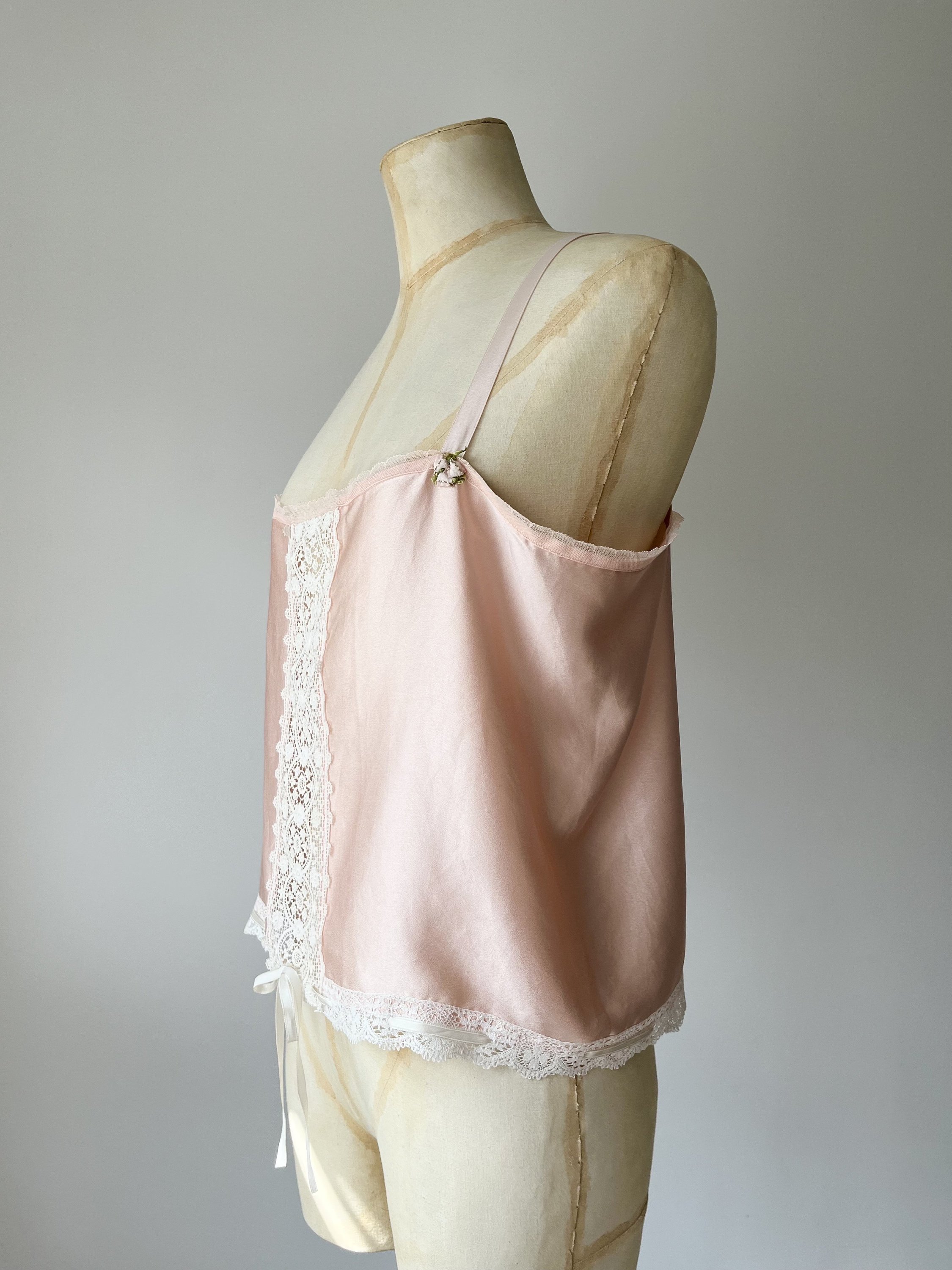 https://i.etsystatic.com/39048810/r/il/dde941/5256870881/il_fullxfull.5256870881_h0uc.jpg