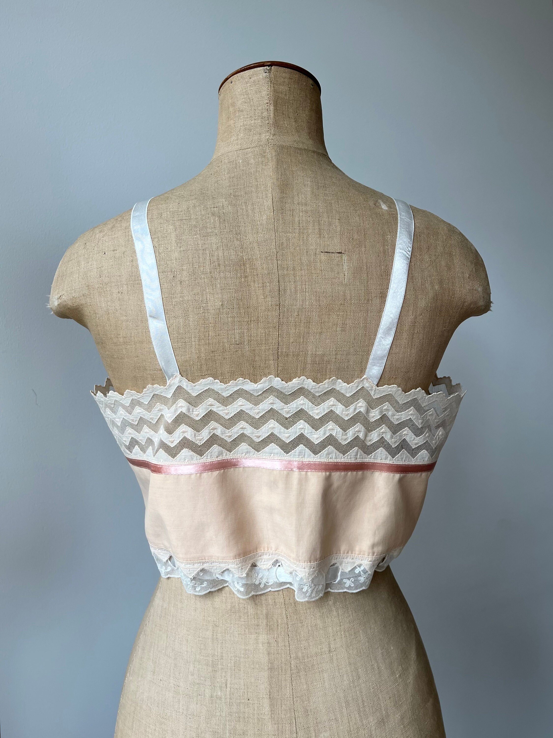 https://i.etsystatic.com/39048810/r/il/670348/5256847801/il_fullxfull.5256847801_apti.jpg