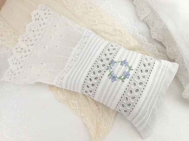 https://i.etsystatic.com/39048810/r/il/ec6780/5548104139/il_fullxfull.5548104139_323x.jpg