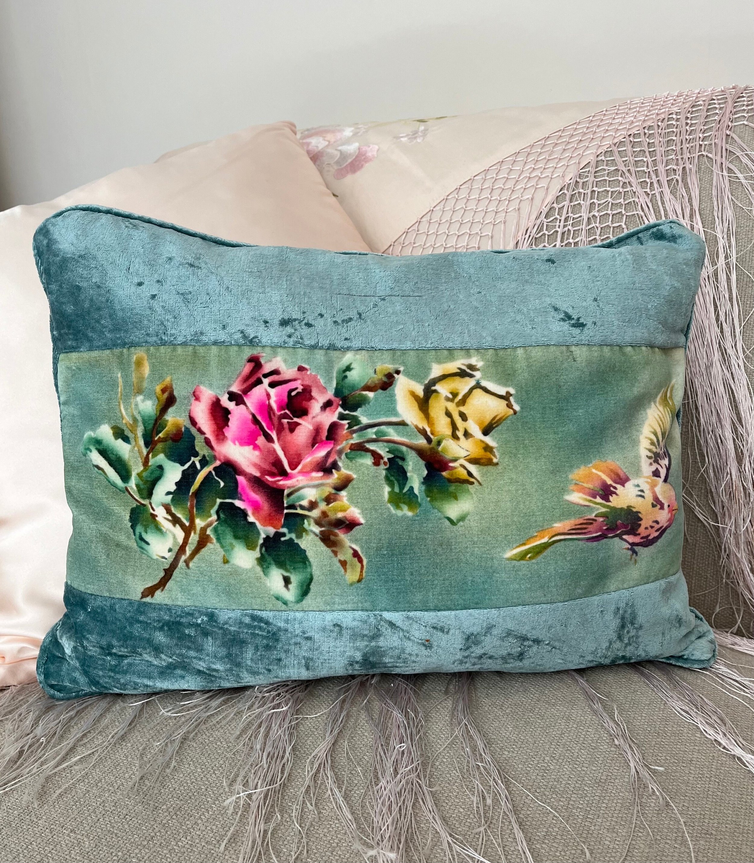 https://i.etsystatic.com/39048810/r/il/ef7e1f/5973994133/il_fullxfull.5973994133_a4e5.jpg