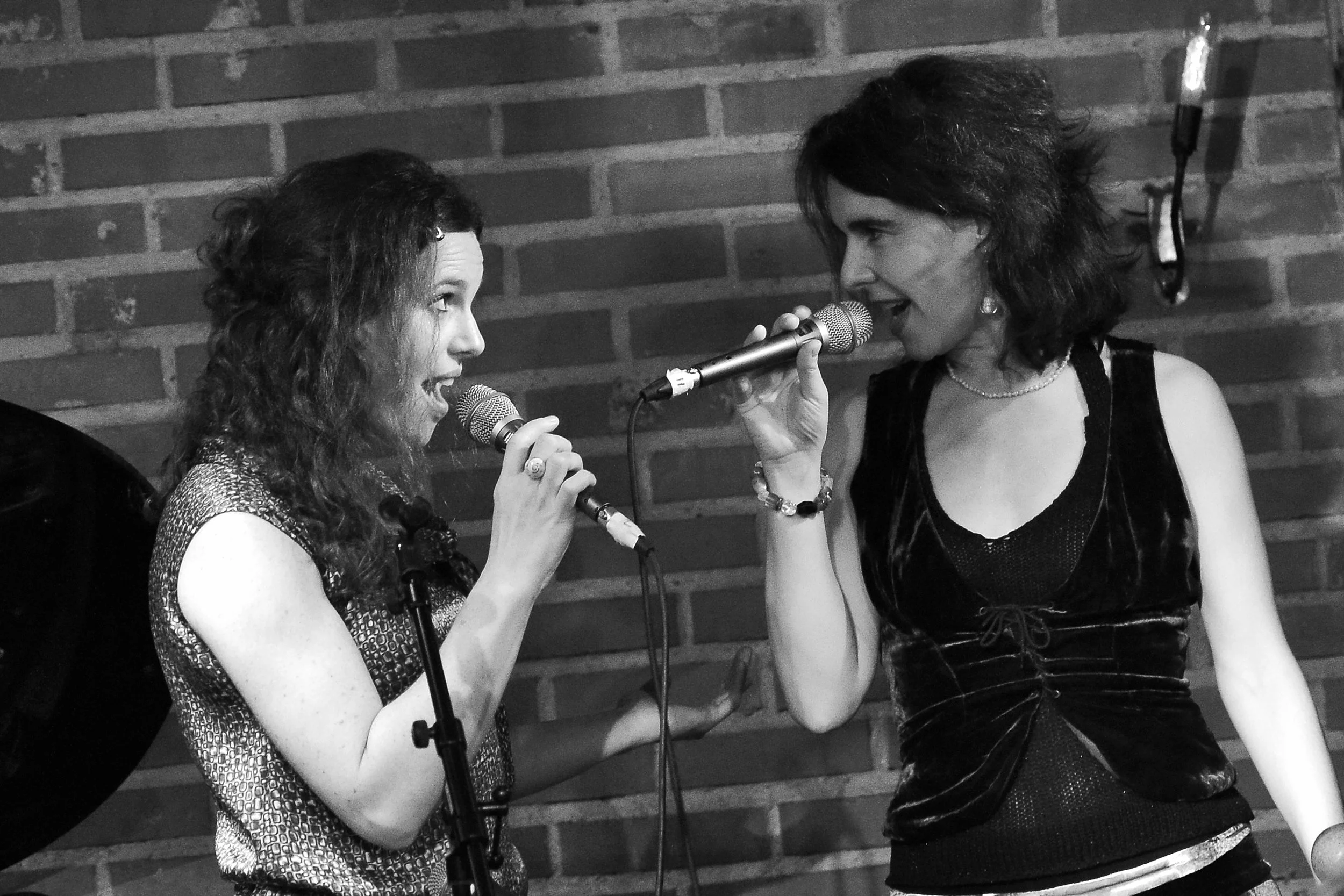 Lanna & Caroline concert  1.JPG