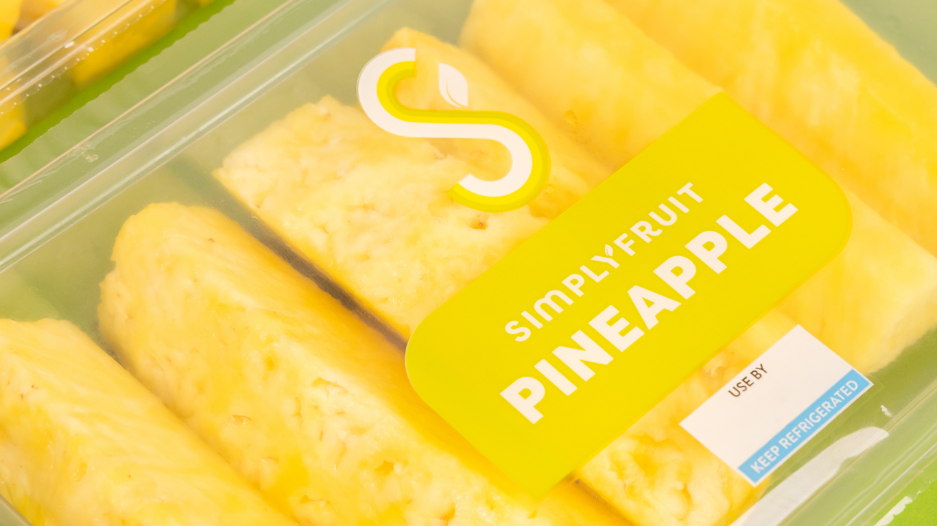 Packet of Simplyfruit Pineapple