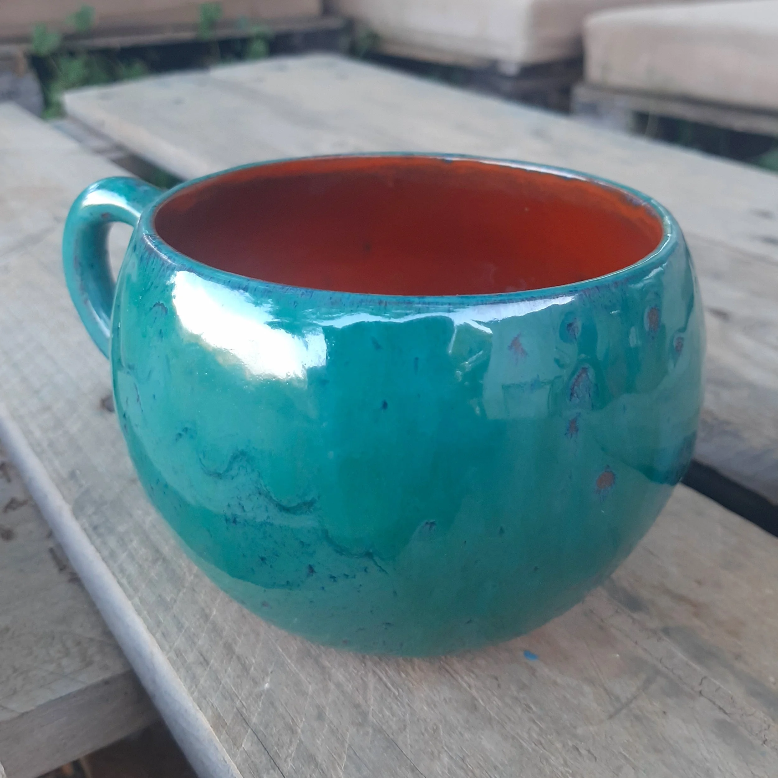 mug ronde vert ecume et orange 2.jpg