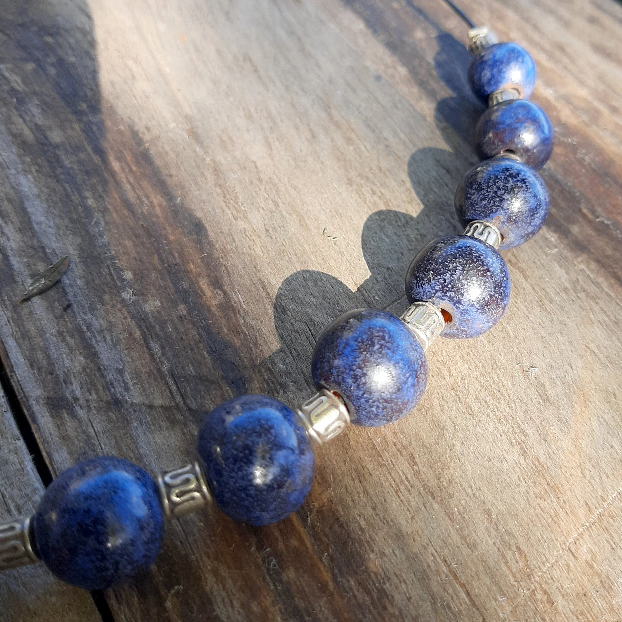 collier boule bleu cristal 2.jpg