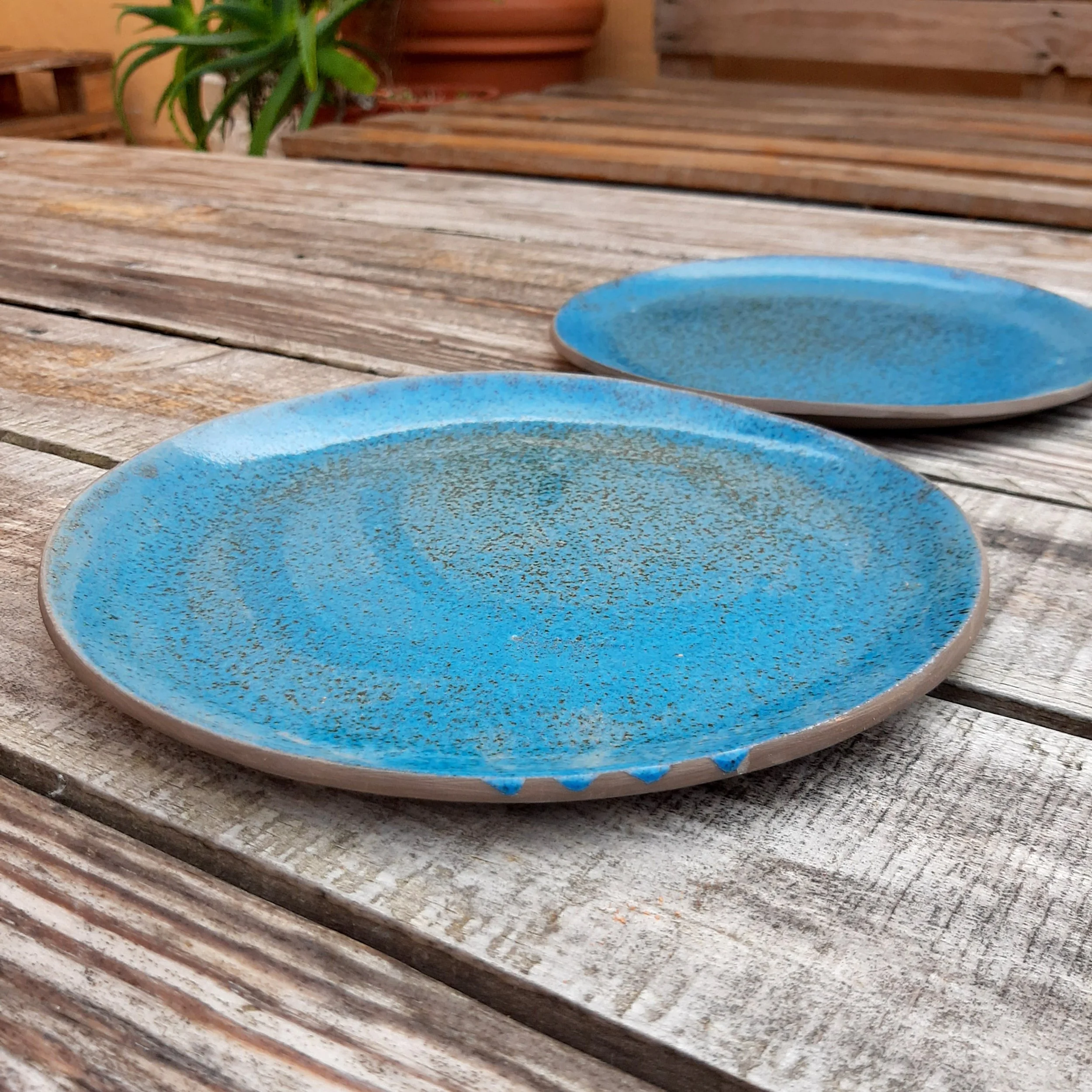 Handmade Ceramic round plate, Hawai blue