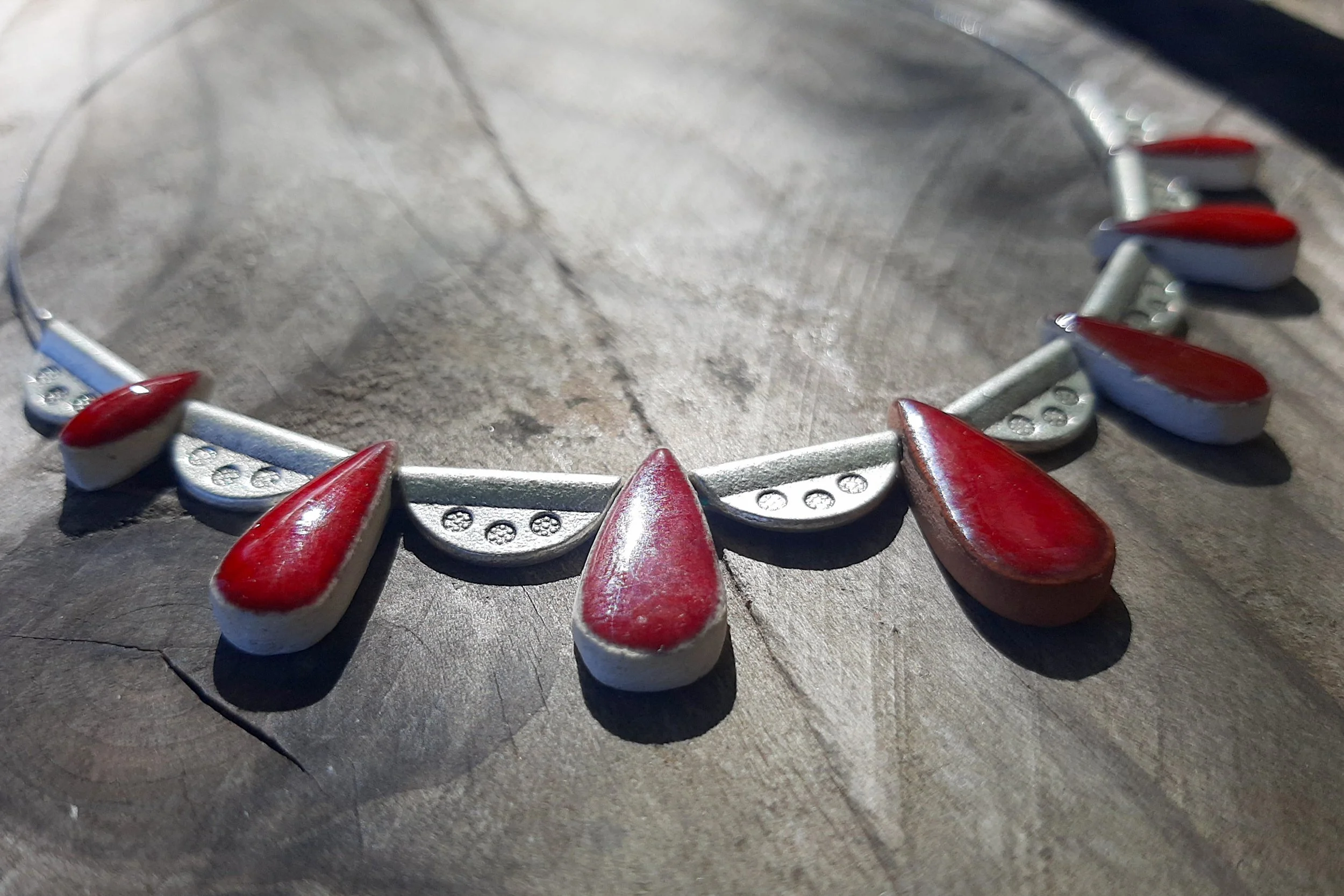 collier goutte rouge TB 5.jpg