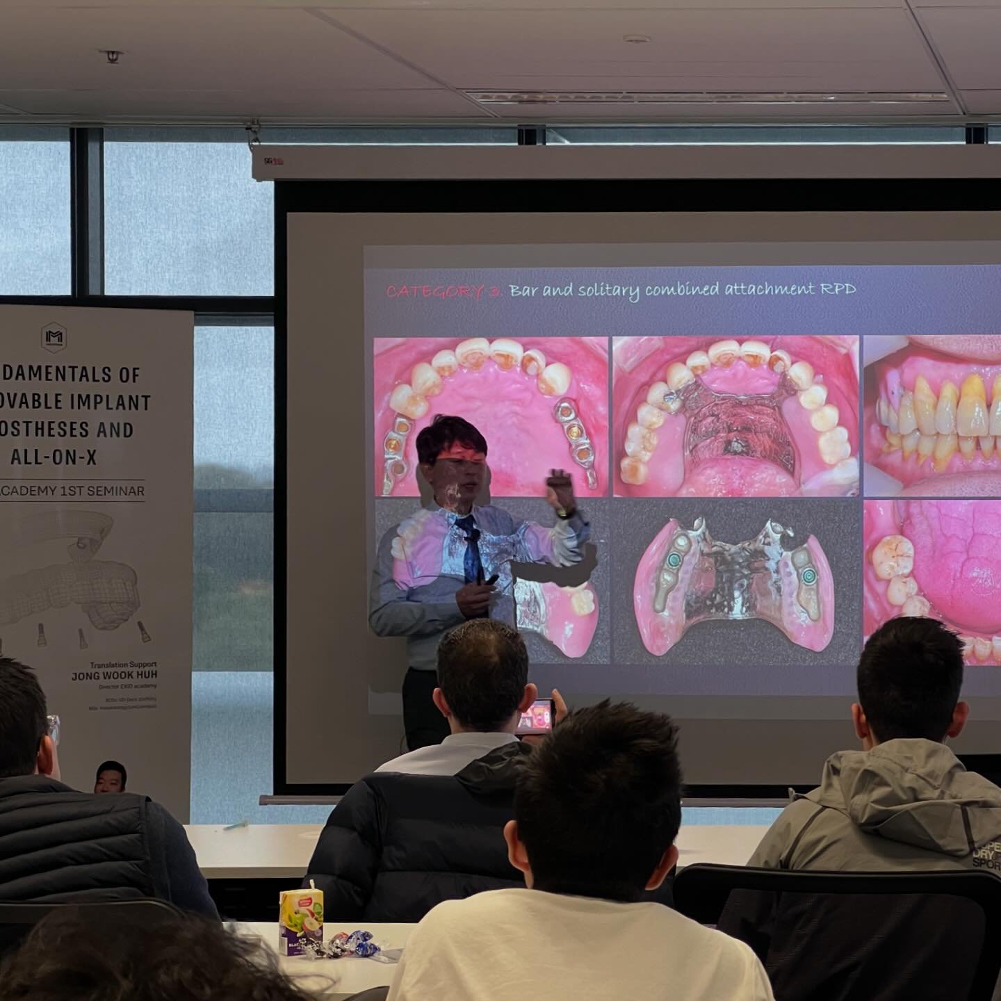 Thank you Professor Jung Bo Huh @jungbohuh 🇰🇷 for coming to Australia to speak to us about Implant RDP and introducing Junctional Bite Fork (JB fork)! #jbfork 

JB Fork is a tool designed to simplify traditional denture fabrication. For more inform