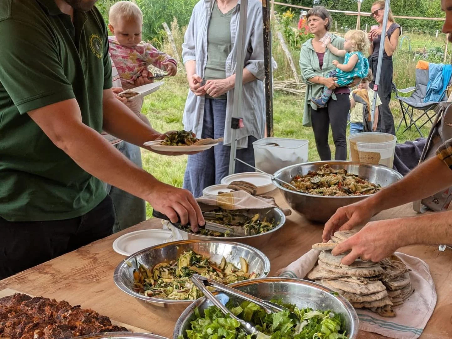 Lovely day at Field of Beans open day, thanks for having us @ffynnon_resilience.
Diwrnod hyfryd ar ddiwrnod agored Field of Beans, diolch @ffynnon_resilience.