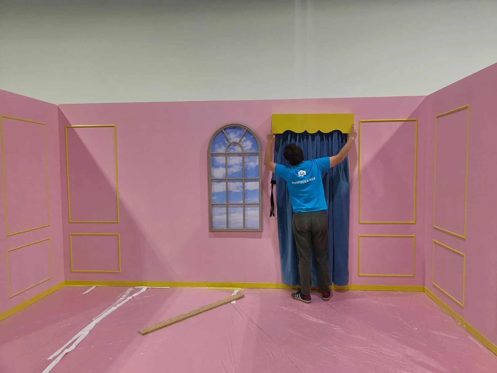 Building our set for Menopause Mandate x Amazon