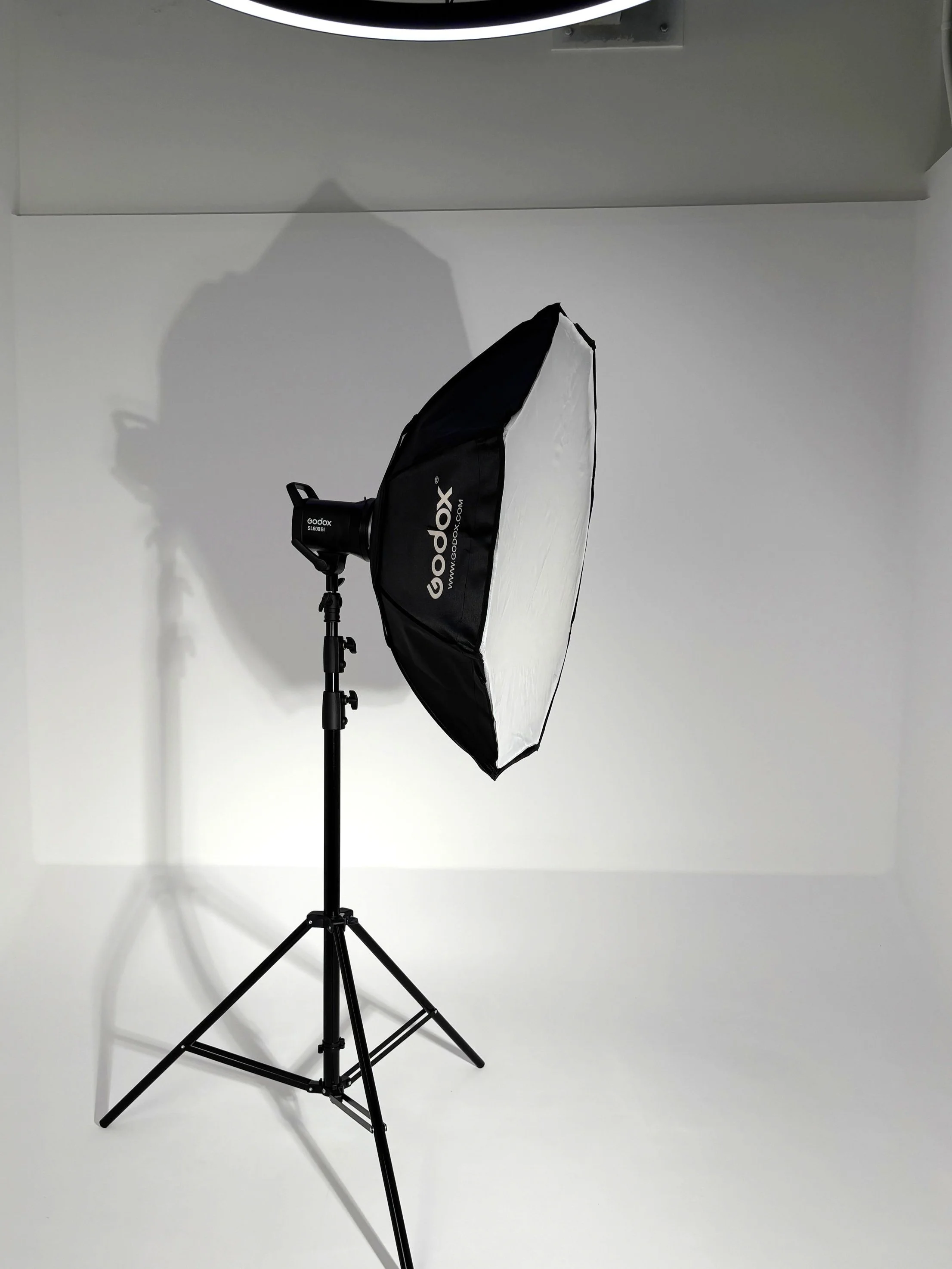 GODOX SB-BW95CM Octagonal Softbox.jpg