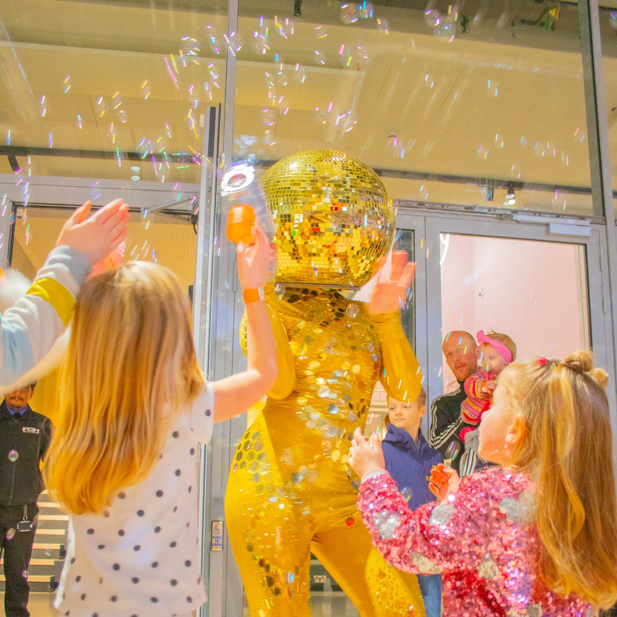 PLAYHOUSE AVIVA CAM1-3.jpg