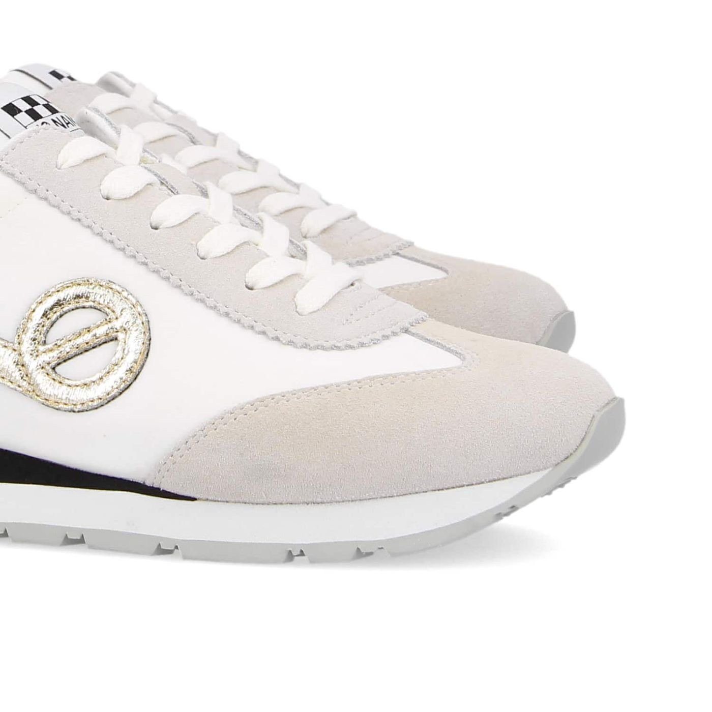 BREAKER - WHITE(1).jpeg
