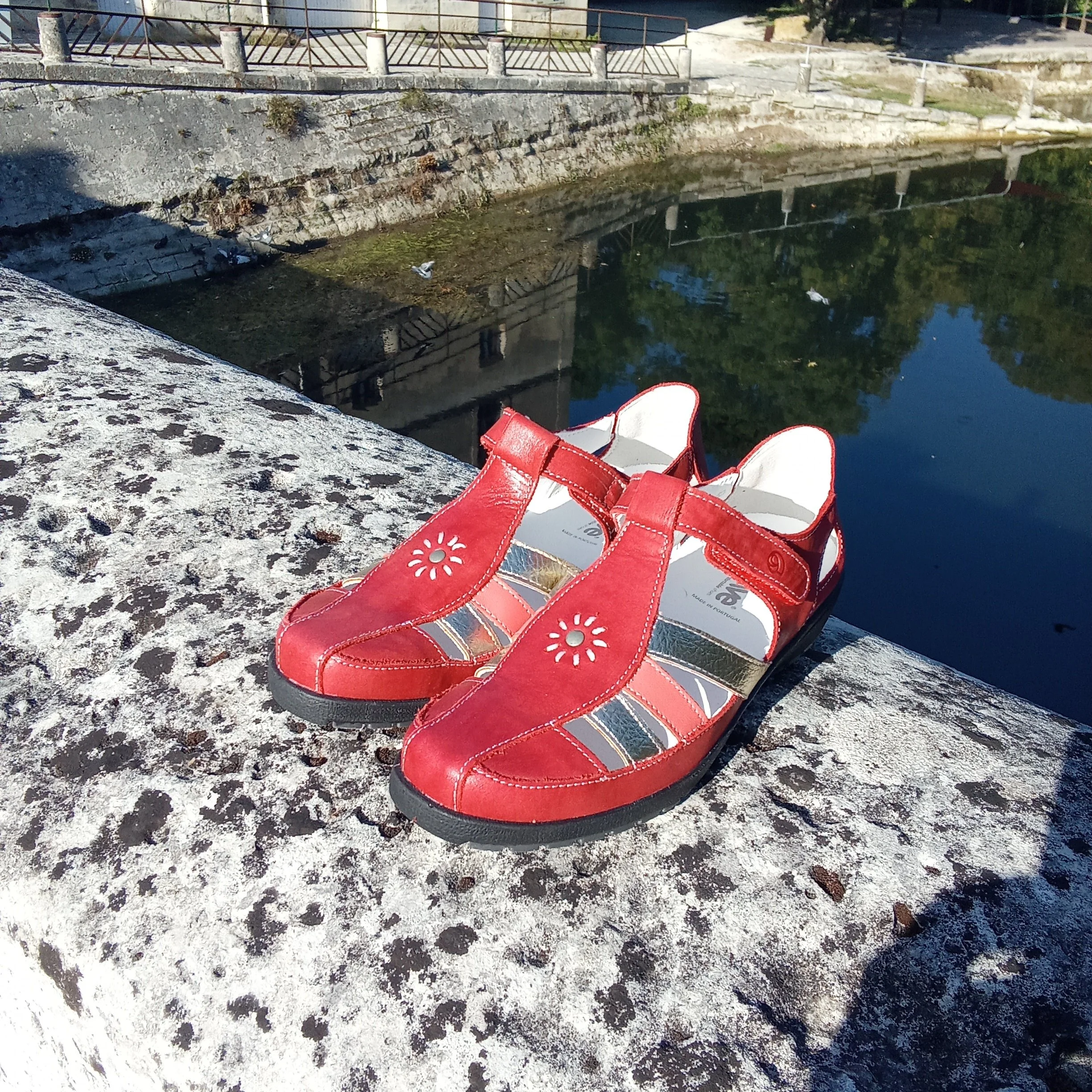 SUAVE - LONDON - RUBY NECTAR