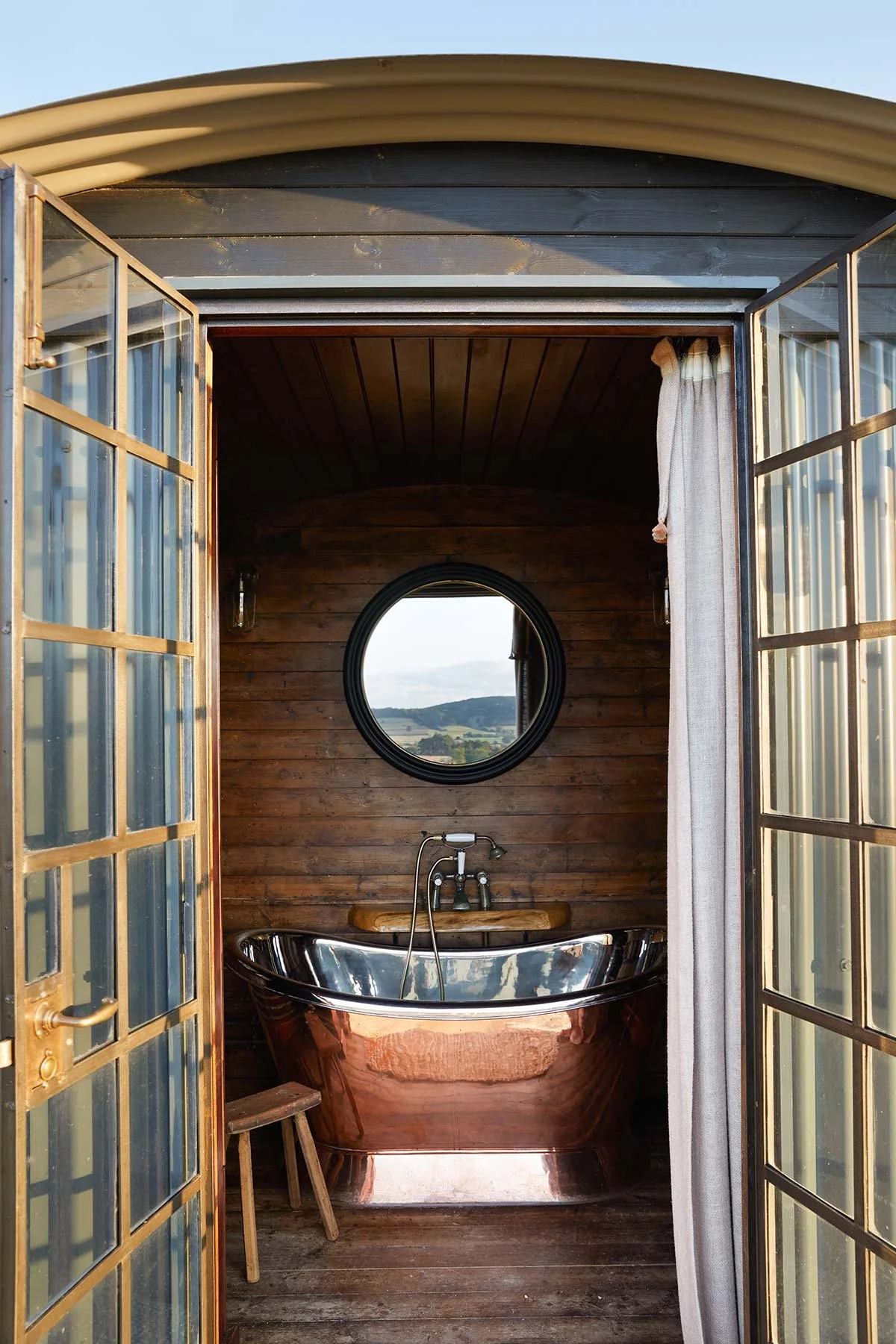 Sundae_The-Huts3.jpg
