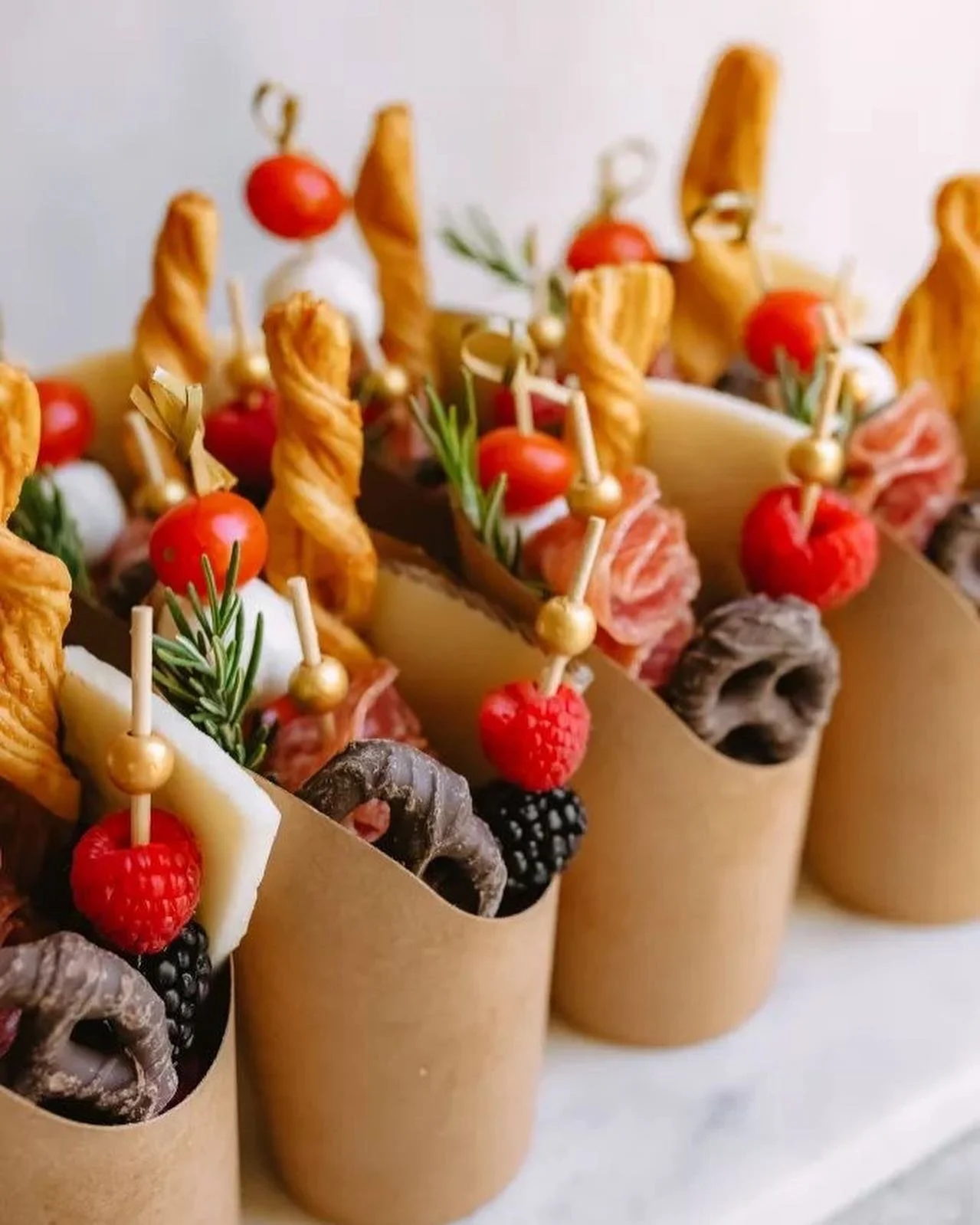 Charcuterie cups are another great option to add to your gatherings! ✨

Charcuterie cups, gatherings, food porn #antipasti