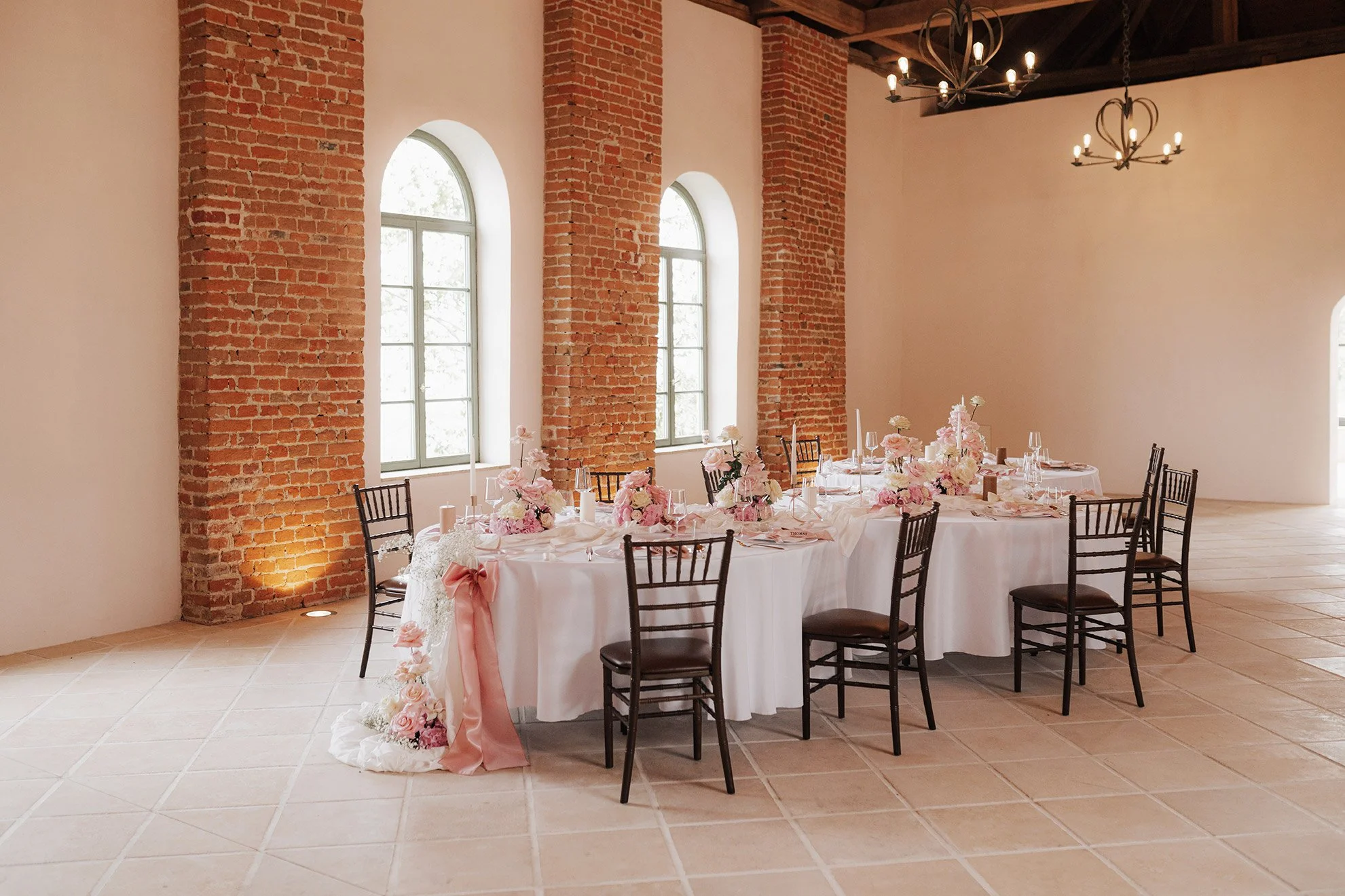 SchlossWolfsegg_WeddingInspiration_KathrinBuschmannFotografie-525_WEB.jpg