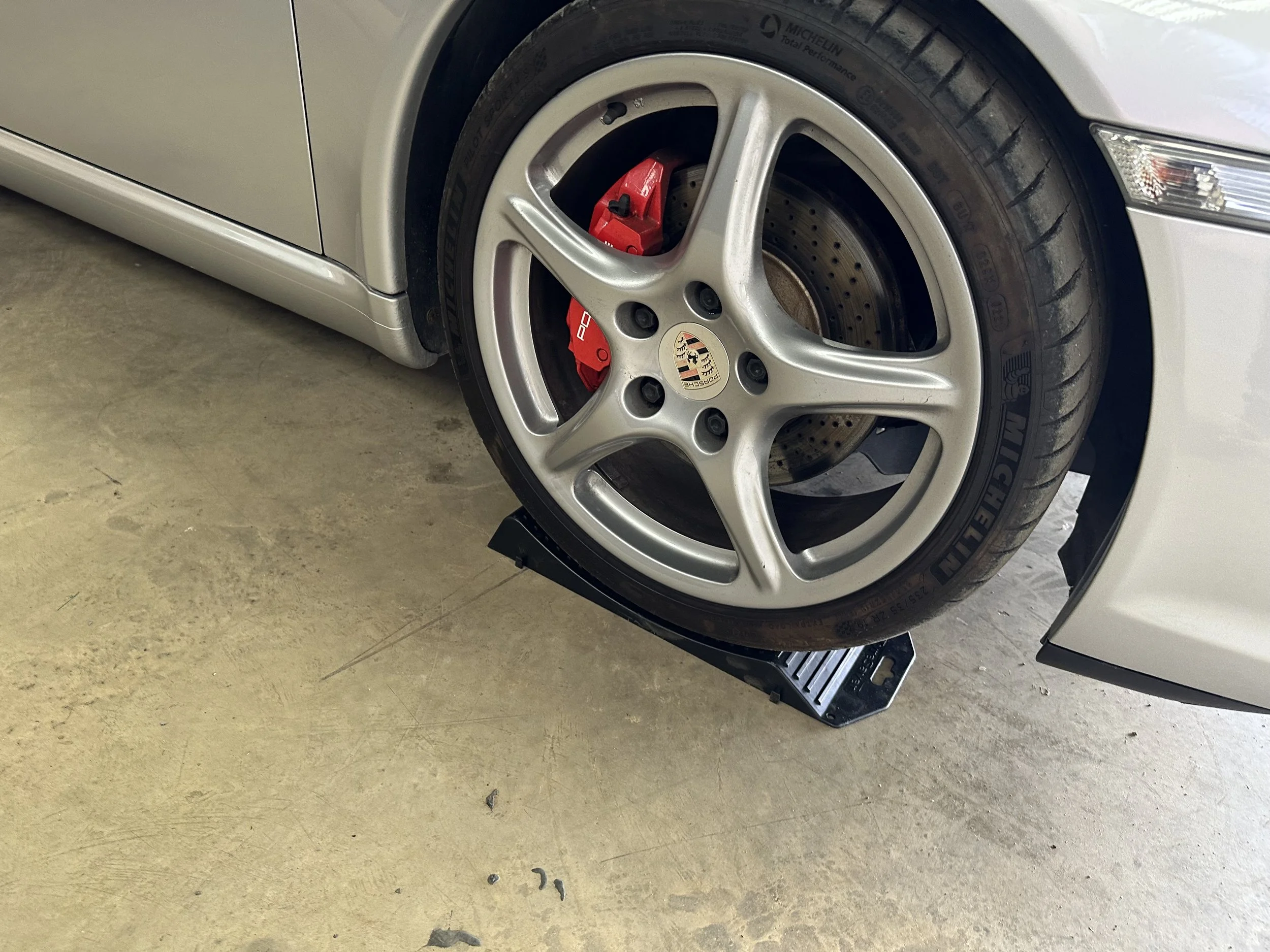 RJF Autostore | Tyre pillows