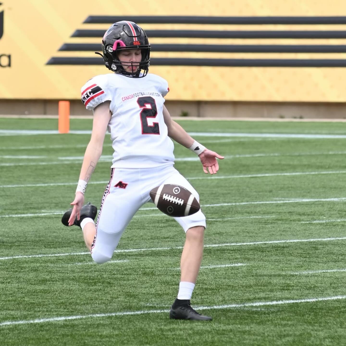 Happy Canada Day to our Sabre Family who represent the Red, Black & White in every level of Football in our beautiful nation‼️🔴⚔️⚫️
Rep these colours with both Sabre Pride, and Canadian Pride⚔️ x 🇨🇦
#SABREPRIDE🔴⚔️⚫️
#PTS⚔️
#ALLIN🔴⚔️⚫️