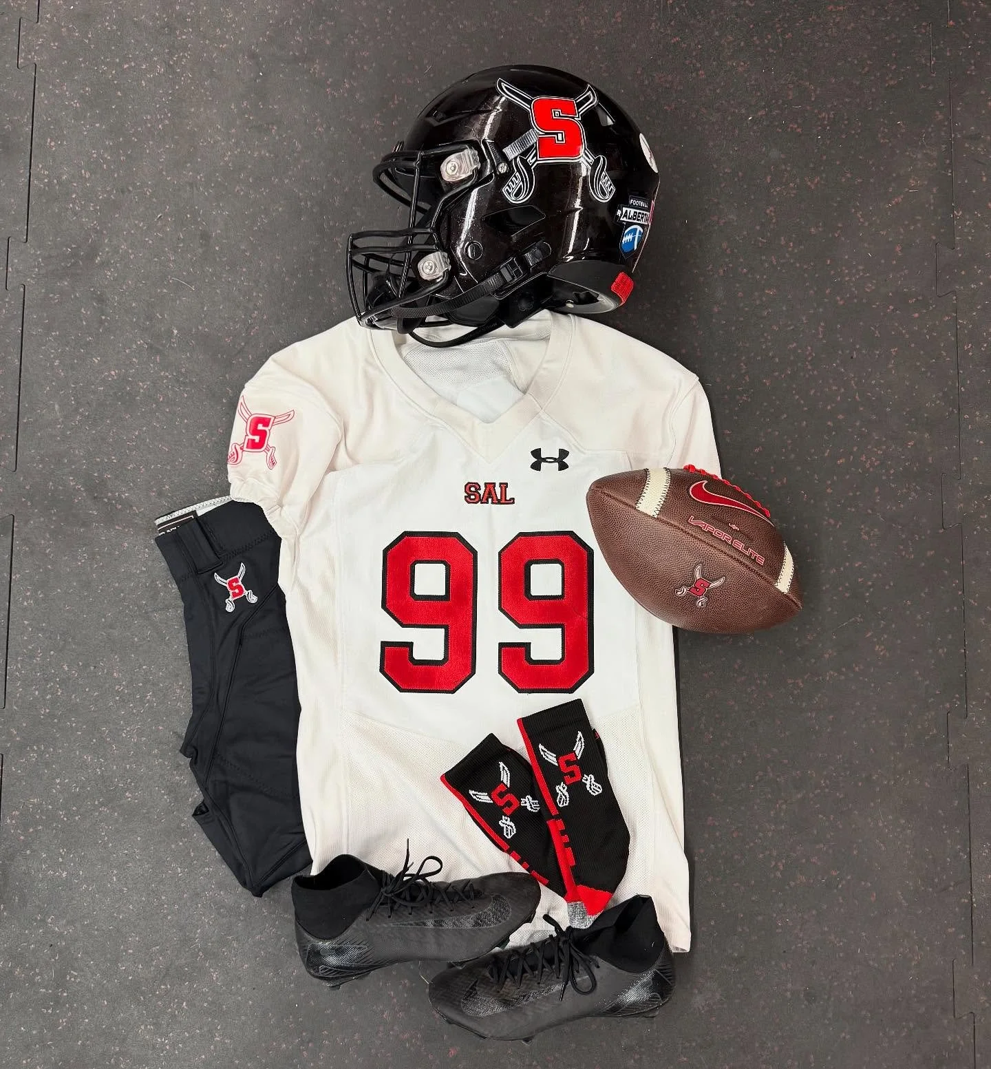 Week 0: Let’s Roll🔴⚔️⚫️
#SABREPRIDE🔴⚔️⚫️
#PTS🗡️
#ALLIN🔴⚔️⚫️