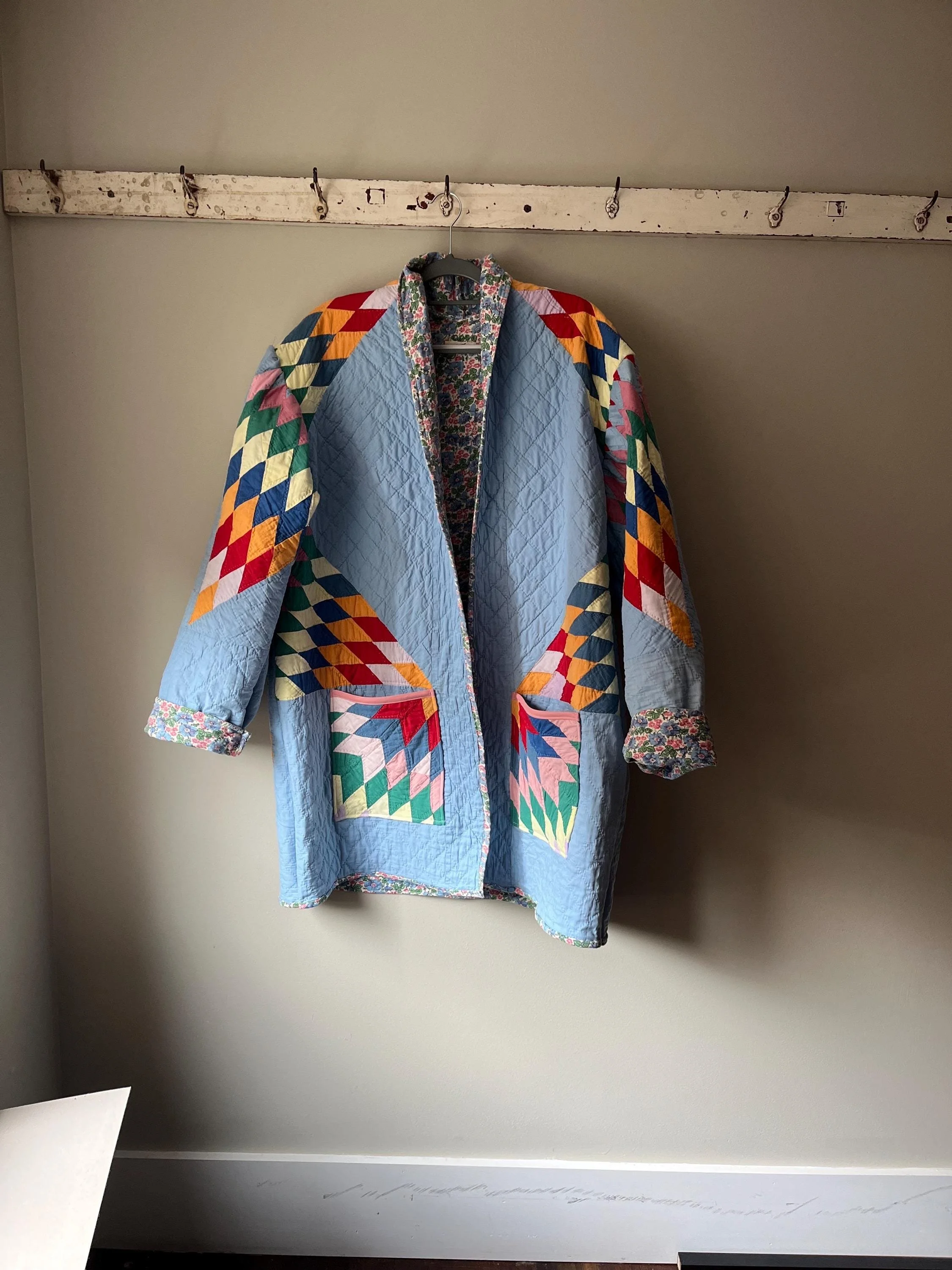 https://i.etsystatic.com/11614172/r/il/3f5298/8143123443/il_fullxfull.8143123443_ob4f.jpg
