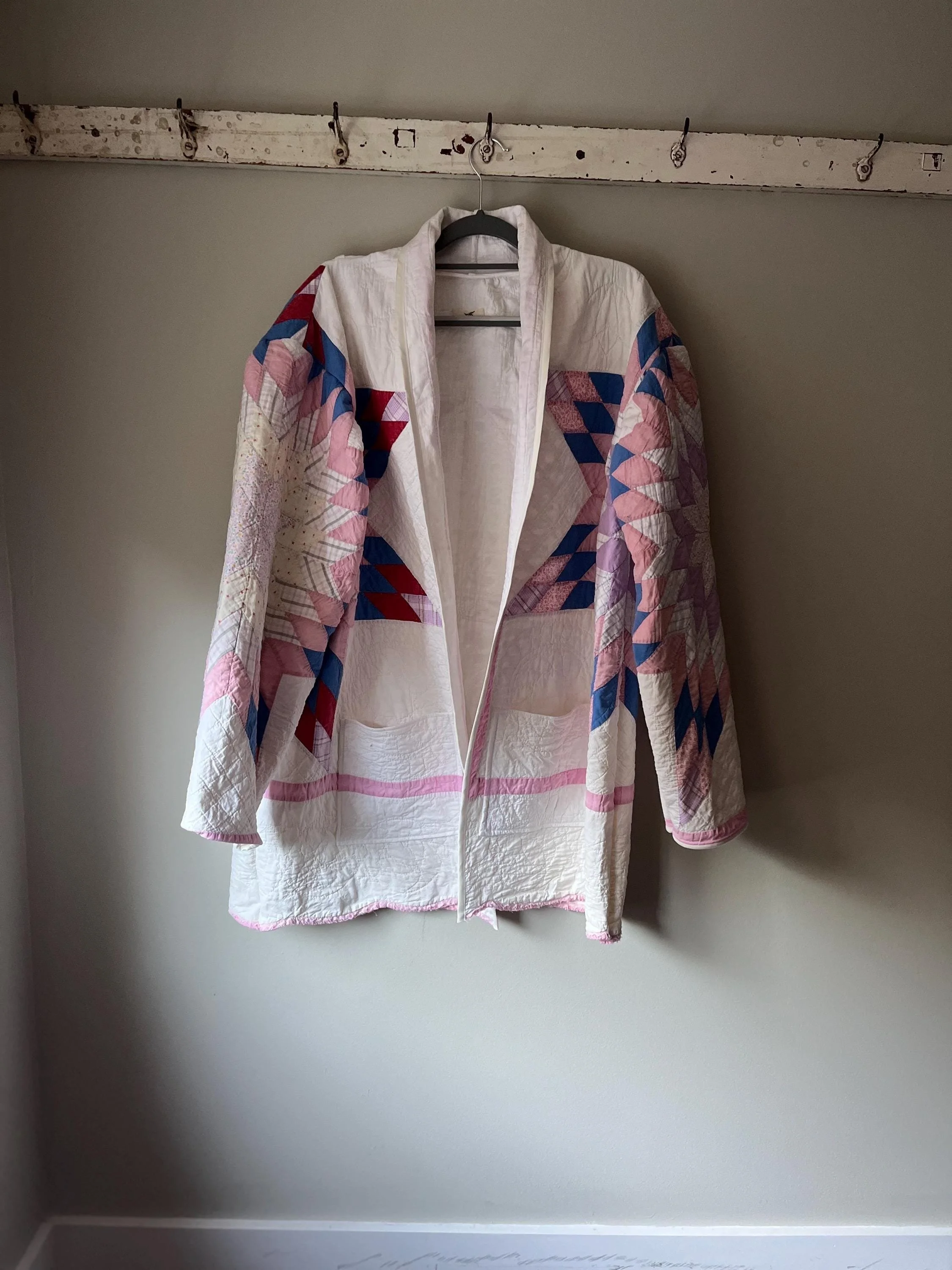 https://i.etsystatic.com/11614172/r/il/005d00/8095217974/il_fullxfull.8095217974_lecu.jpg