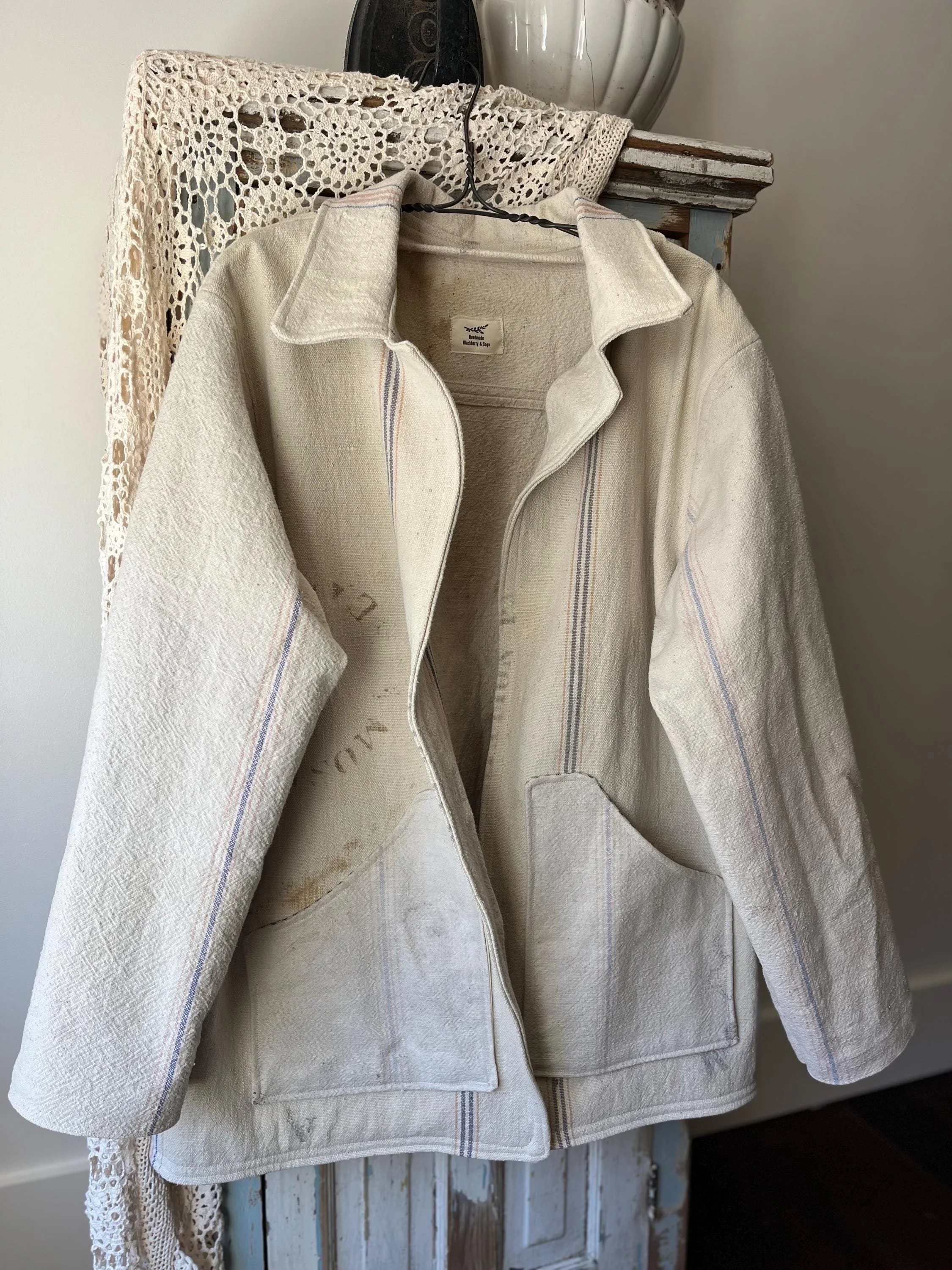 https://i.etsystatic.com/11614172/r/il/e3cf1e/8142549337/il_fullxfull.8142549337_5f80.jpg