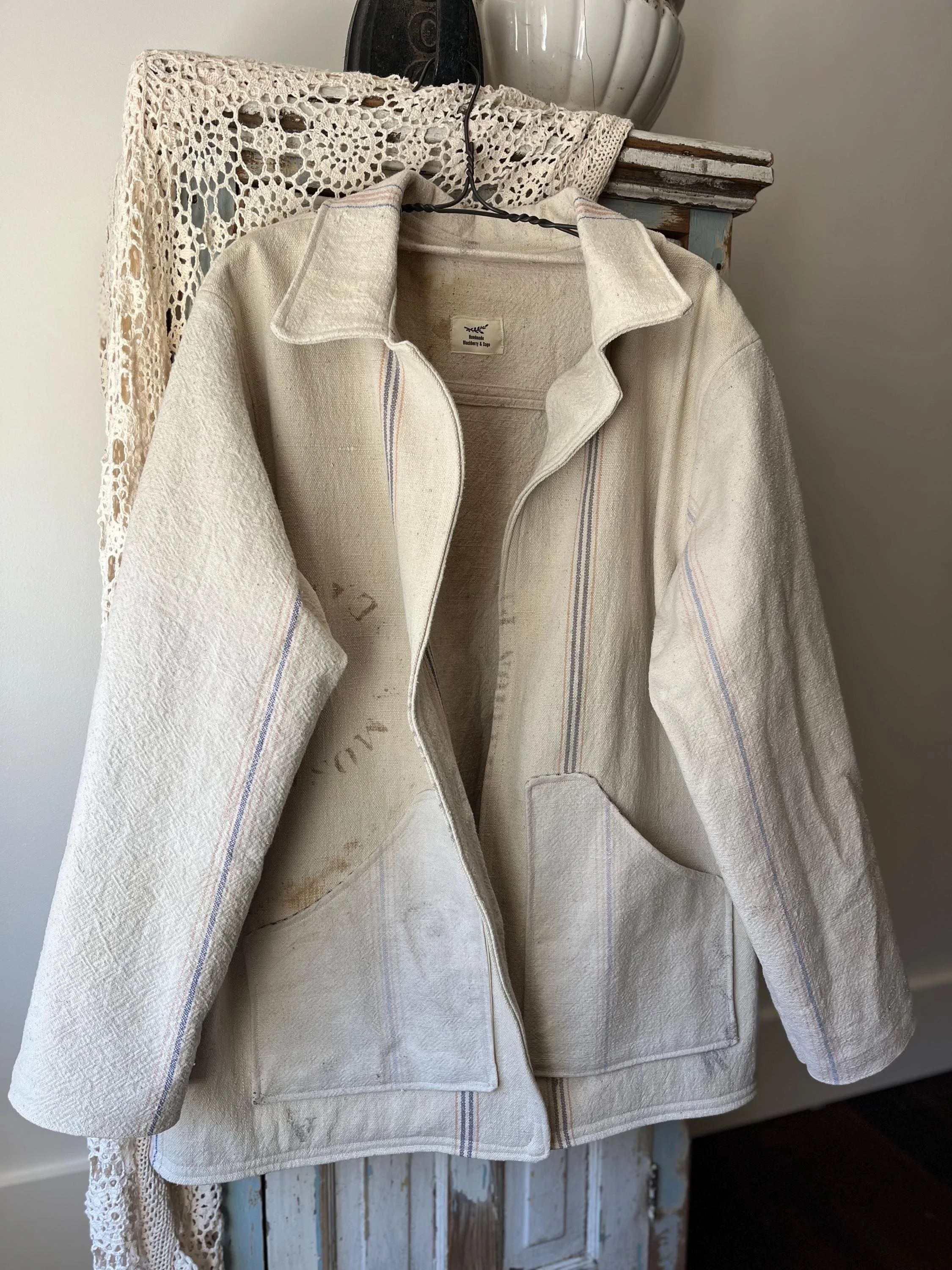https://i.etsystatic.com/11614172/r/il/e3cf1e/8142549337/il_fullxfull.8142549337_5f80.jpg