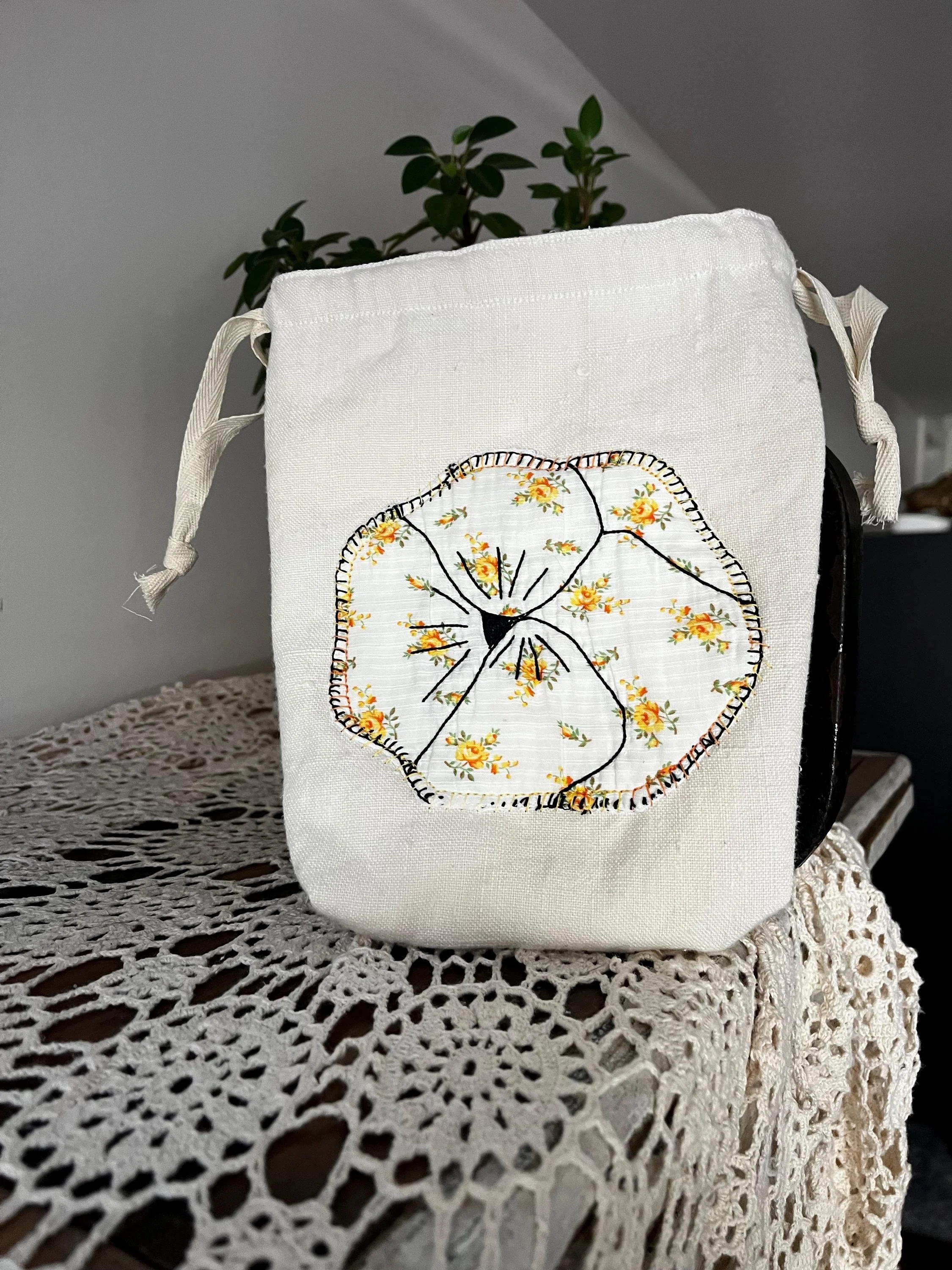 https://i.etsystatic.com/11614172/r/il/cdca15/8141338079/il_fullxfull.8141338079_ctgf.jpg