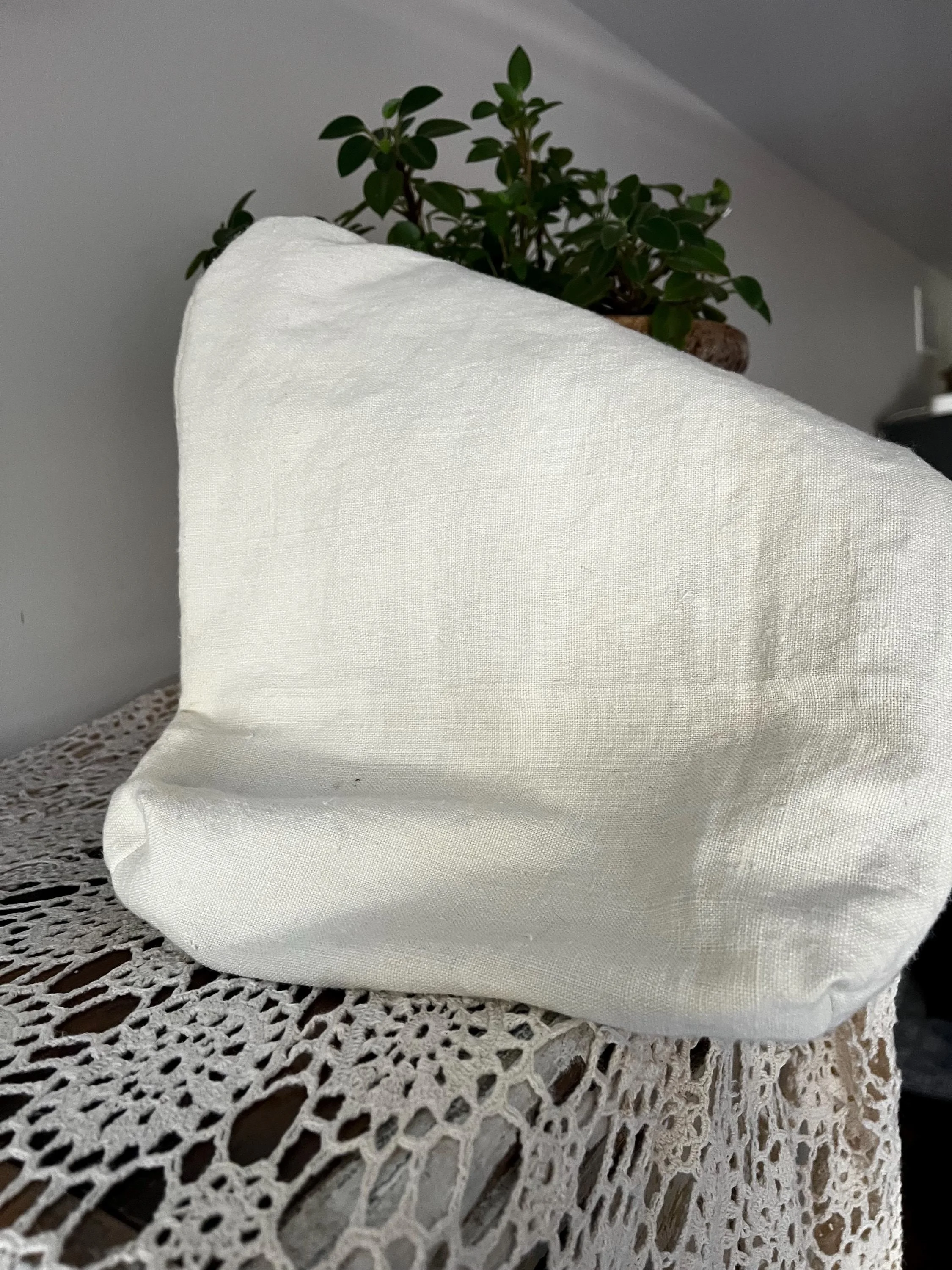 https://i.etsystatic.com/11614172/r/il/cc2f37/8141306283/il_fullxfull.8141306283_ay70.jpg