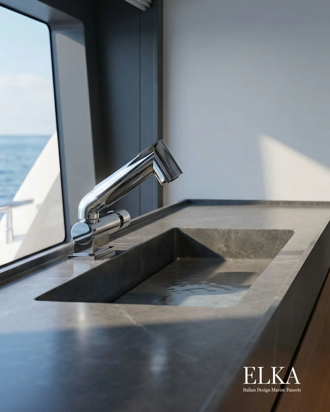 Design that reflects the beauty of the sea. 
For this project, we chose a faucet defined by sharp, modern lines and uncompromising quality. 
Crafted from thick chrome-plated brass, it ensures exceptional resistance to the marine environment while mai
