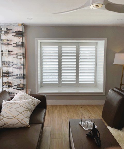 Clearview Living Room 3 Panel 4.5 Louvers.jpg