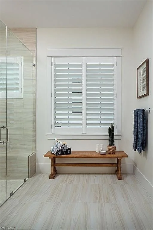 Clearview Bathroom 2 Panel 4.5 Louvers.jpg