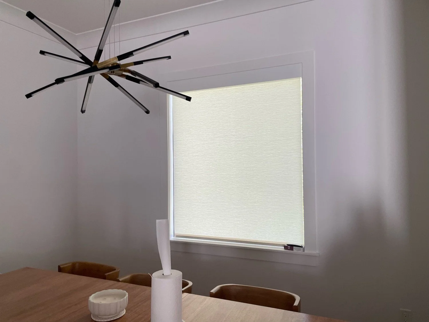 5 in Flatwood Valance LF Sand Dining Room 6108.jpg