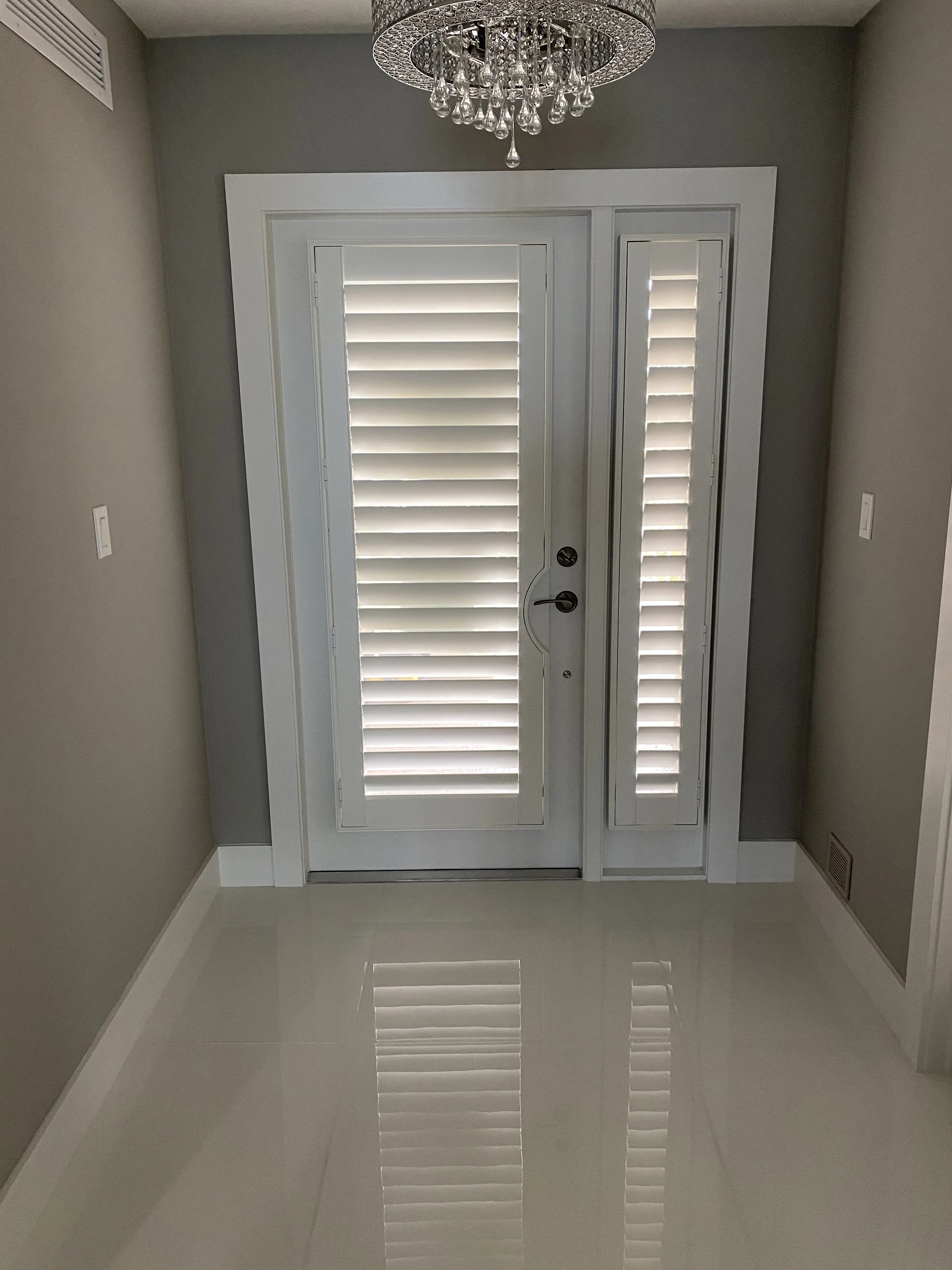 Clearview Door and Sidelite Radius cut out for Lever.jpg