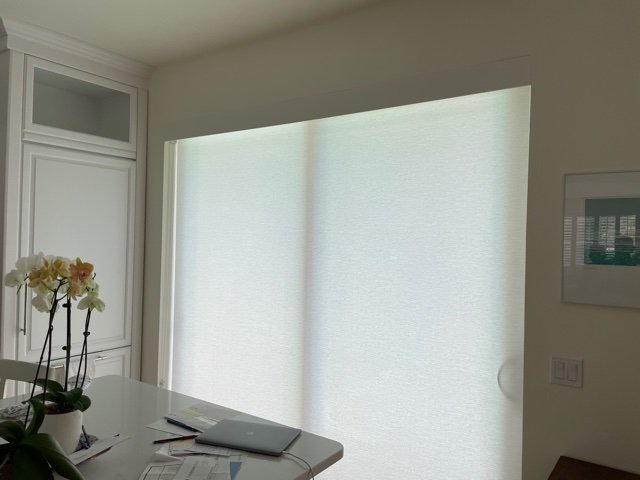 Kitchen, 5 inch plain wood valance, Light filtering Color-Cystal.jpg