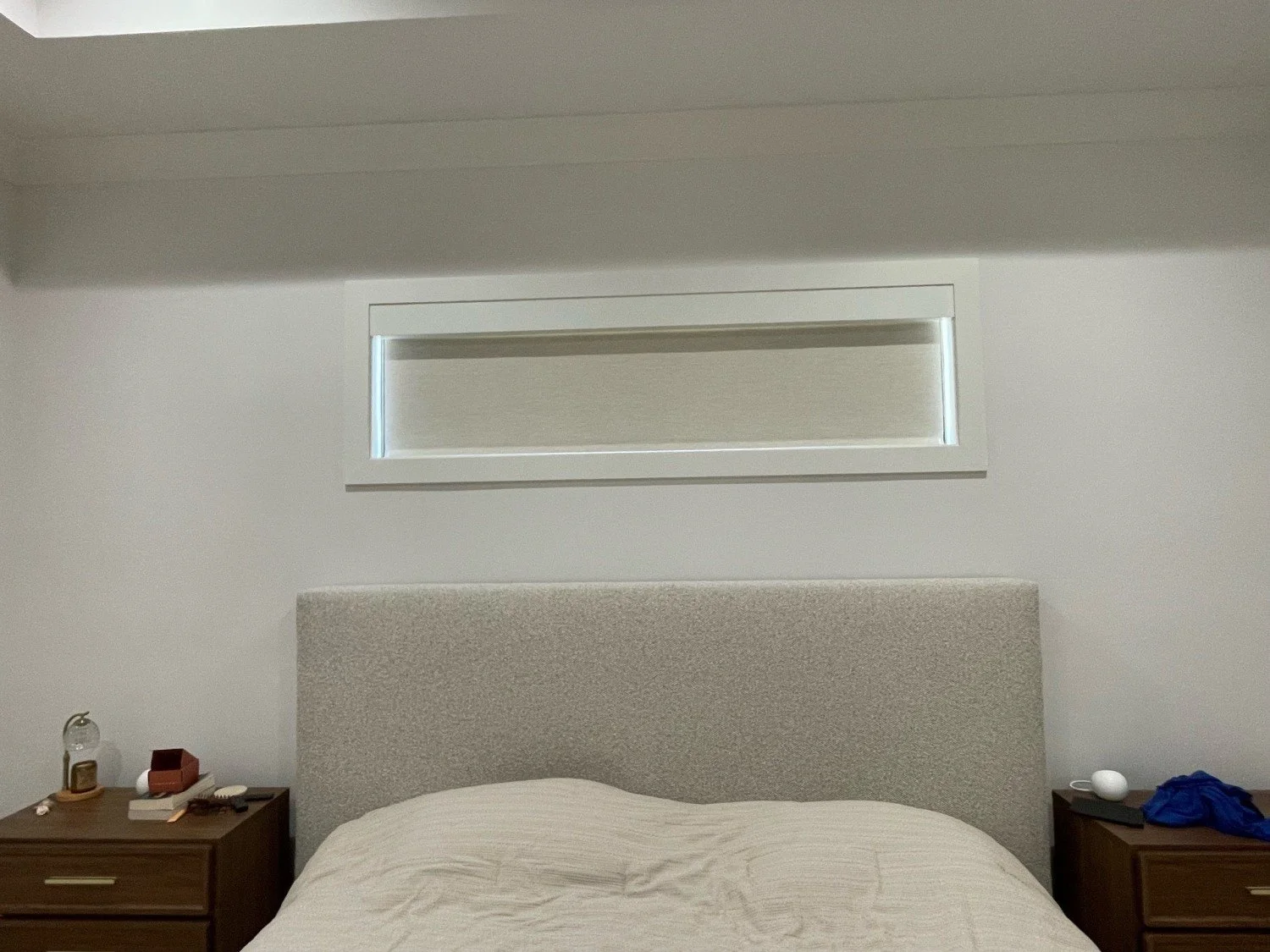 5 in Flatwood Valance BO Sand Bedroom Transon 6108.jpg