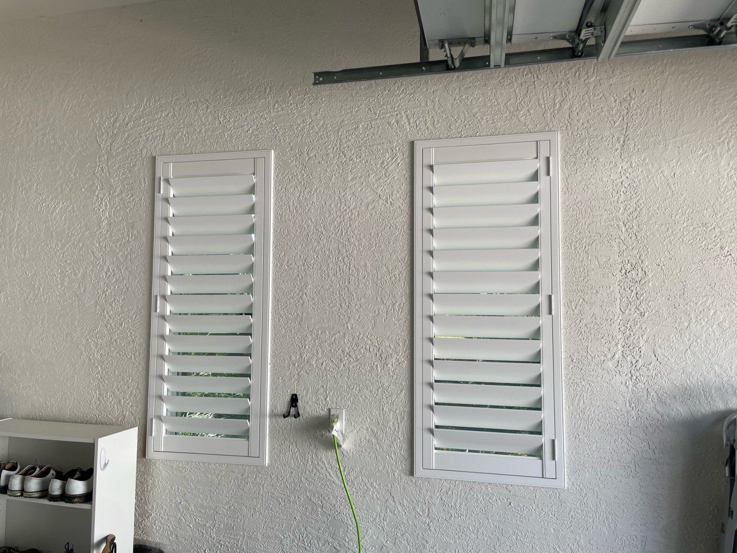 Clearview Garage 1 Panel Shutter 4.5 in Louvers 5563.jpg