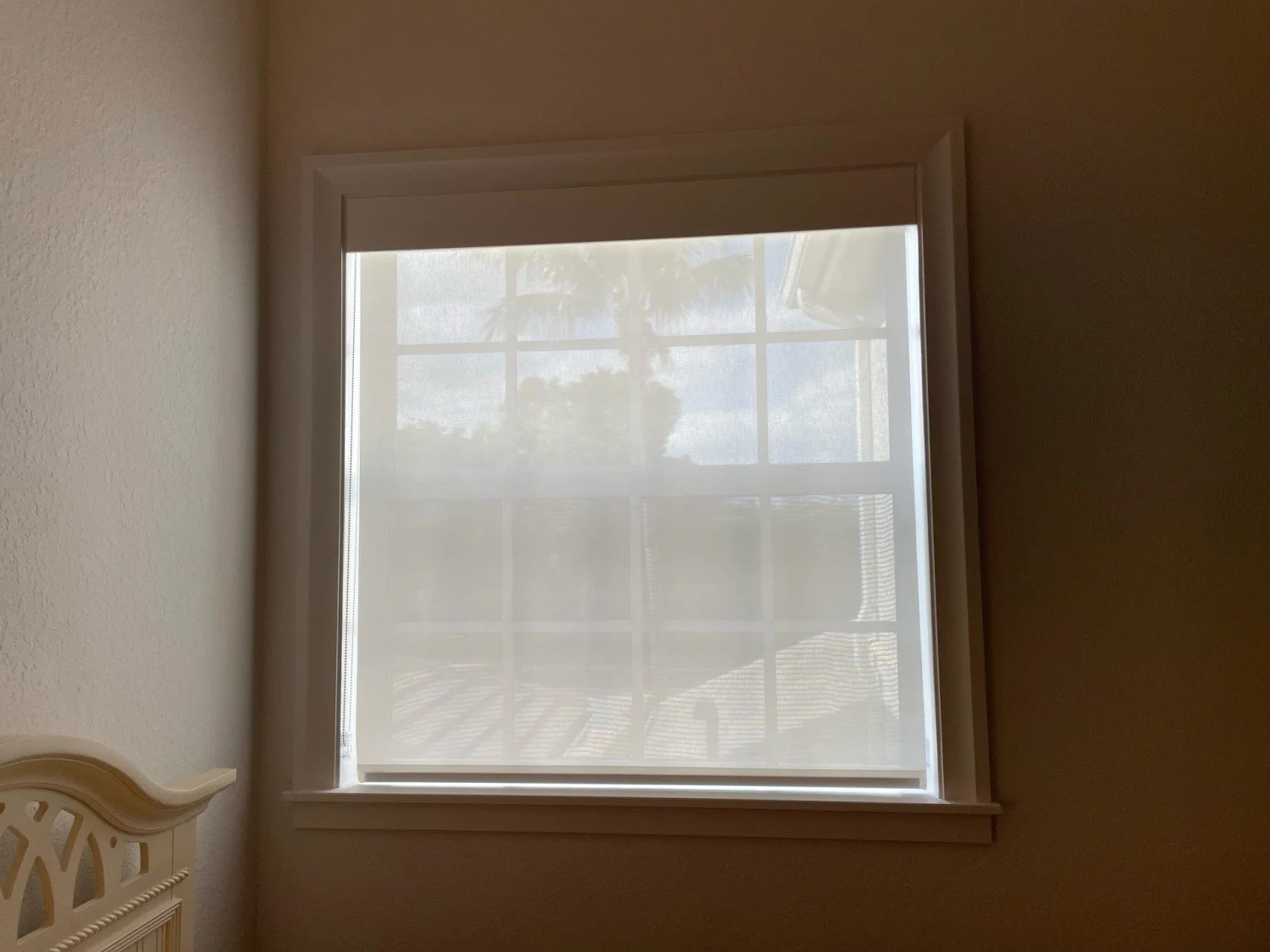 8 in Flatwood Valance 3% Chalk Bedroom 5315.jpg