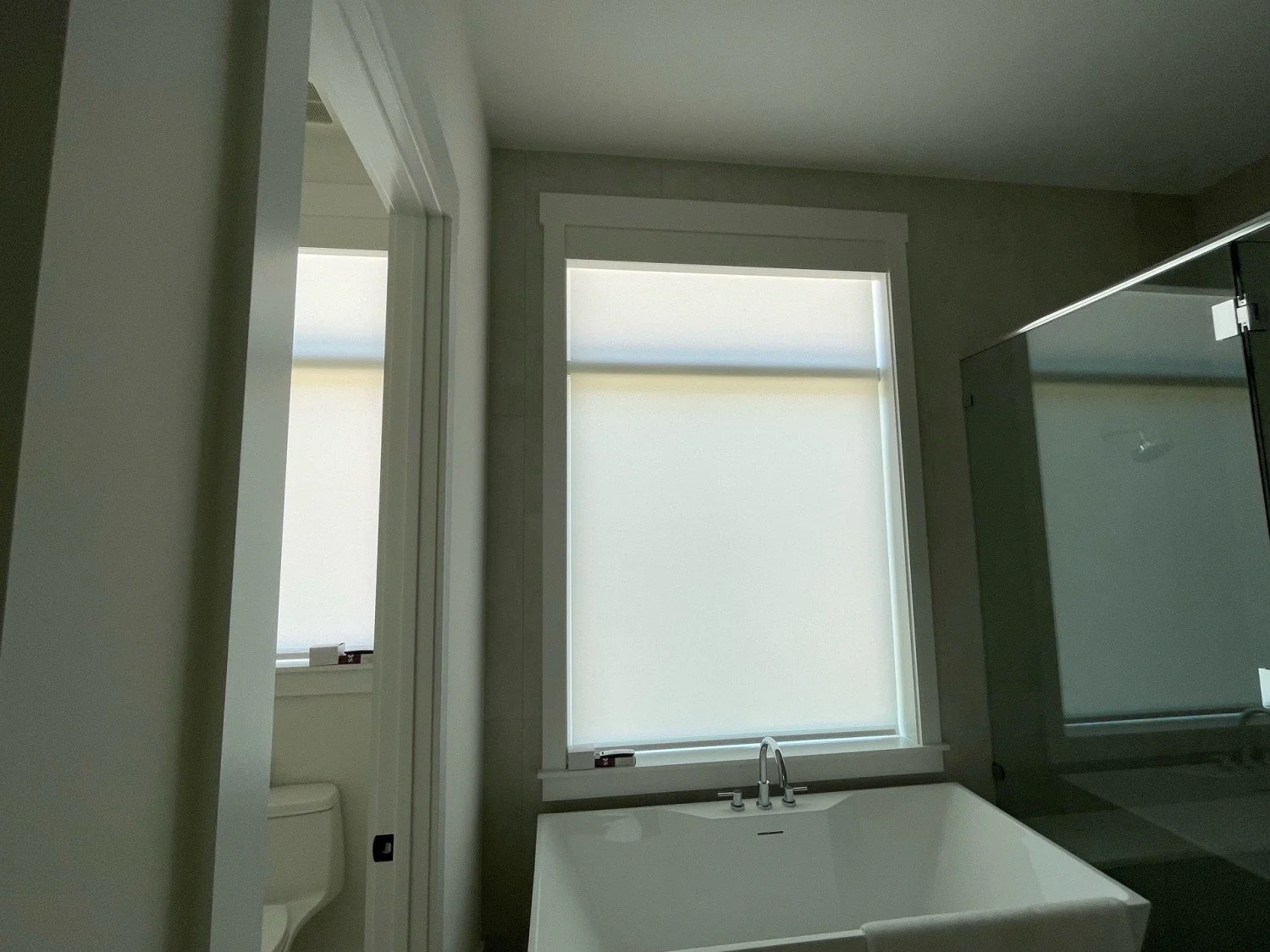 6 in Flatwood Valance LF Swan Master Tub 5979.jpg