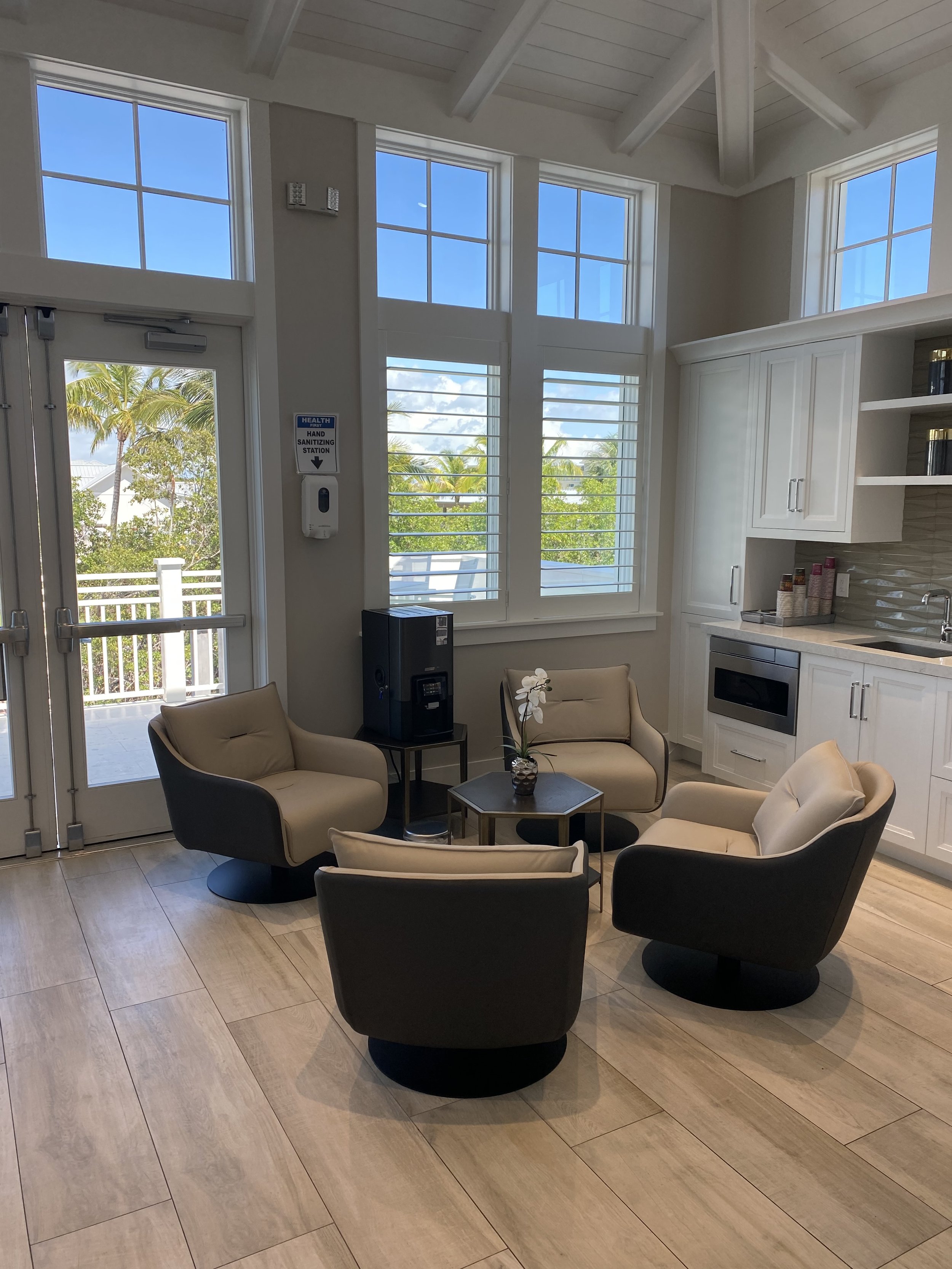 Clearview Clubroom 2 Panel Transoms not Cover 4.5 Louver.jpg