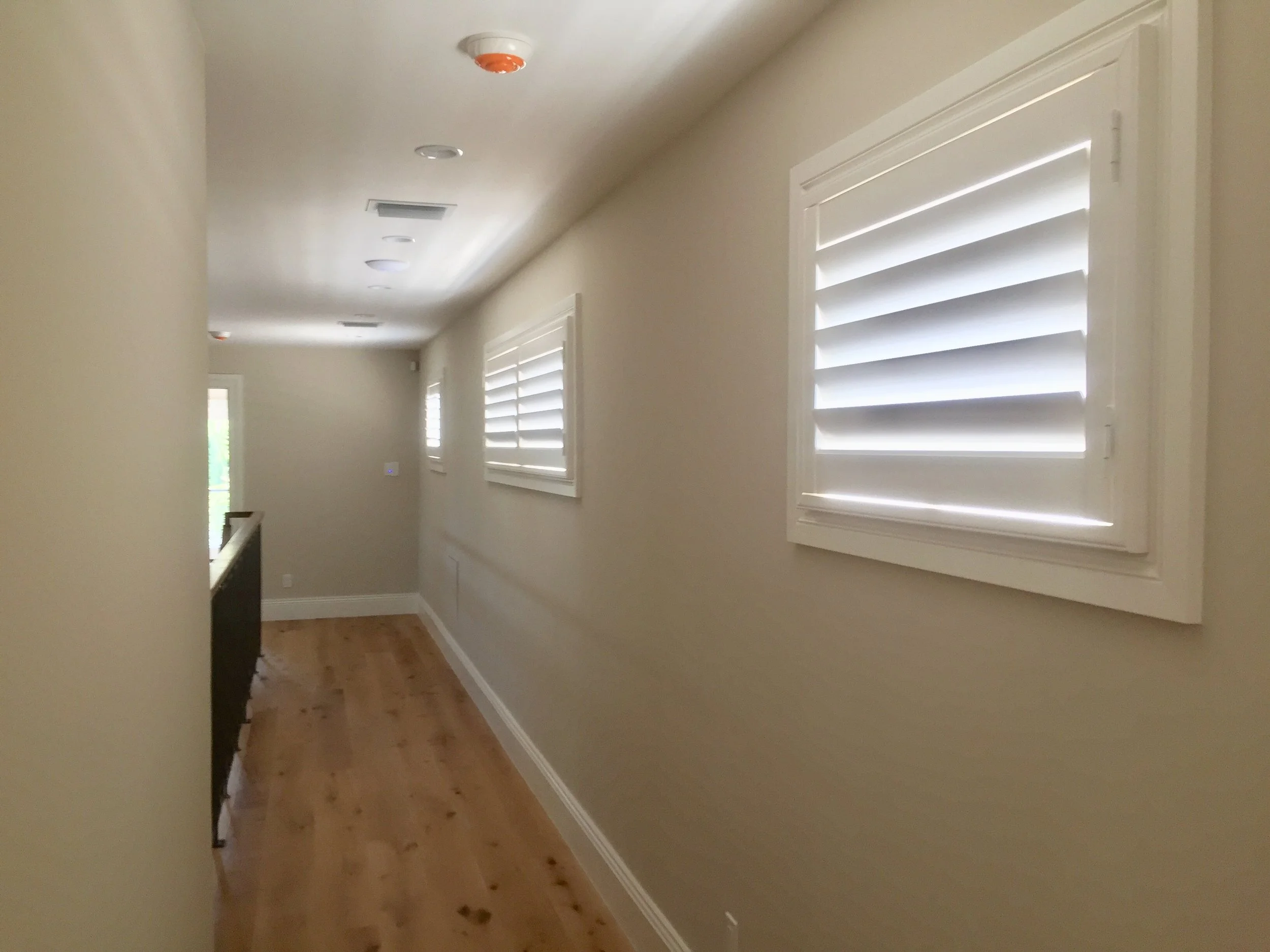 Clearview Hallway Area 1 Panel 3.5 Louvers.jpg